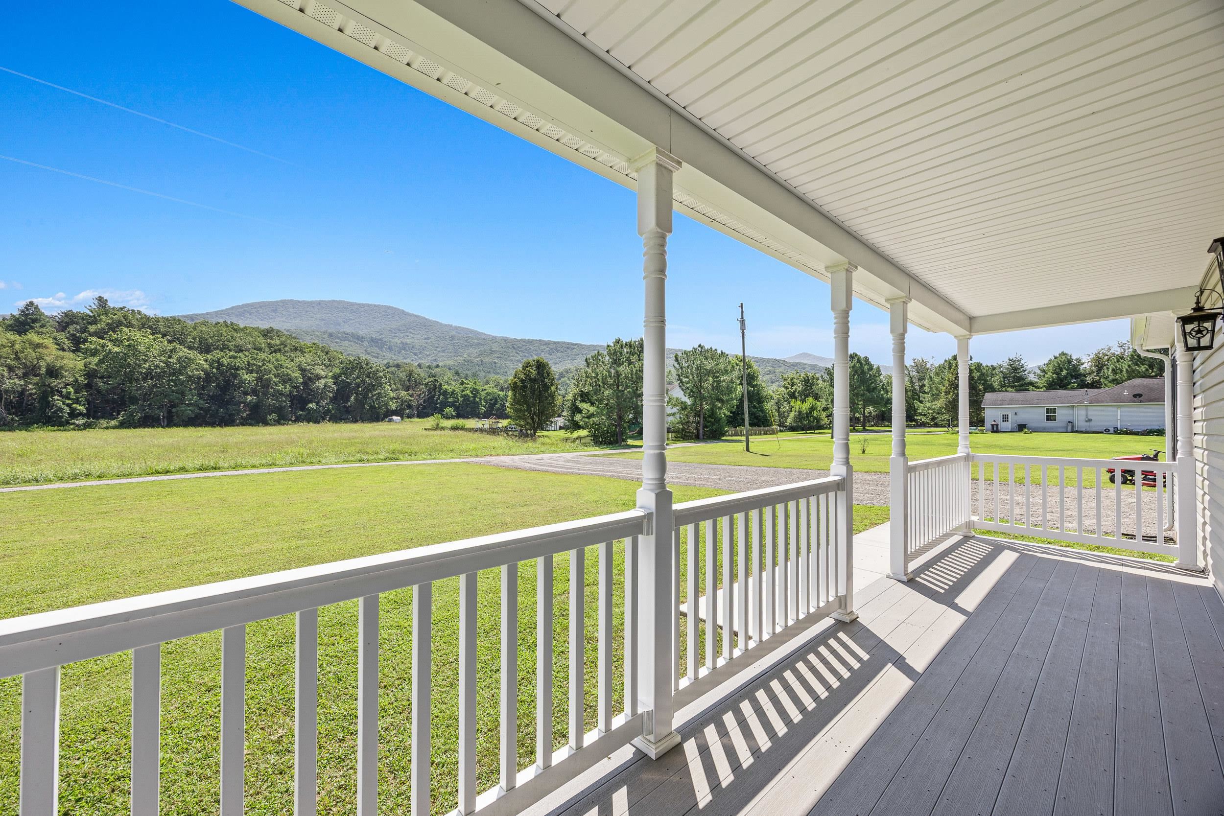 137 GOLDFINCH LN, LURAY, Virginia 22835, 3 Bedrooms Bedrooms, ,2 BathroomsBathrooms,Residential,137 GOLDFINCH LN,667655 MLS # 667655
