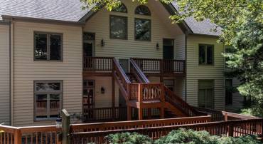 2013 STONE RIDGE WOODS CONDOS, WINTERGREEN RESORT, Virginia 22967, 2 Bedrooms Bedrooms, ,2 BathroomsBathrooms,Residential,Stone Ridge Woods 2013,2013 STONE RIDGE WOODS CONDOS,667659 MLS # 667659