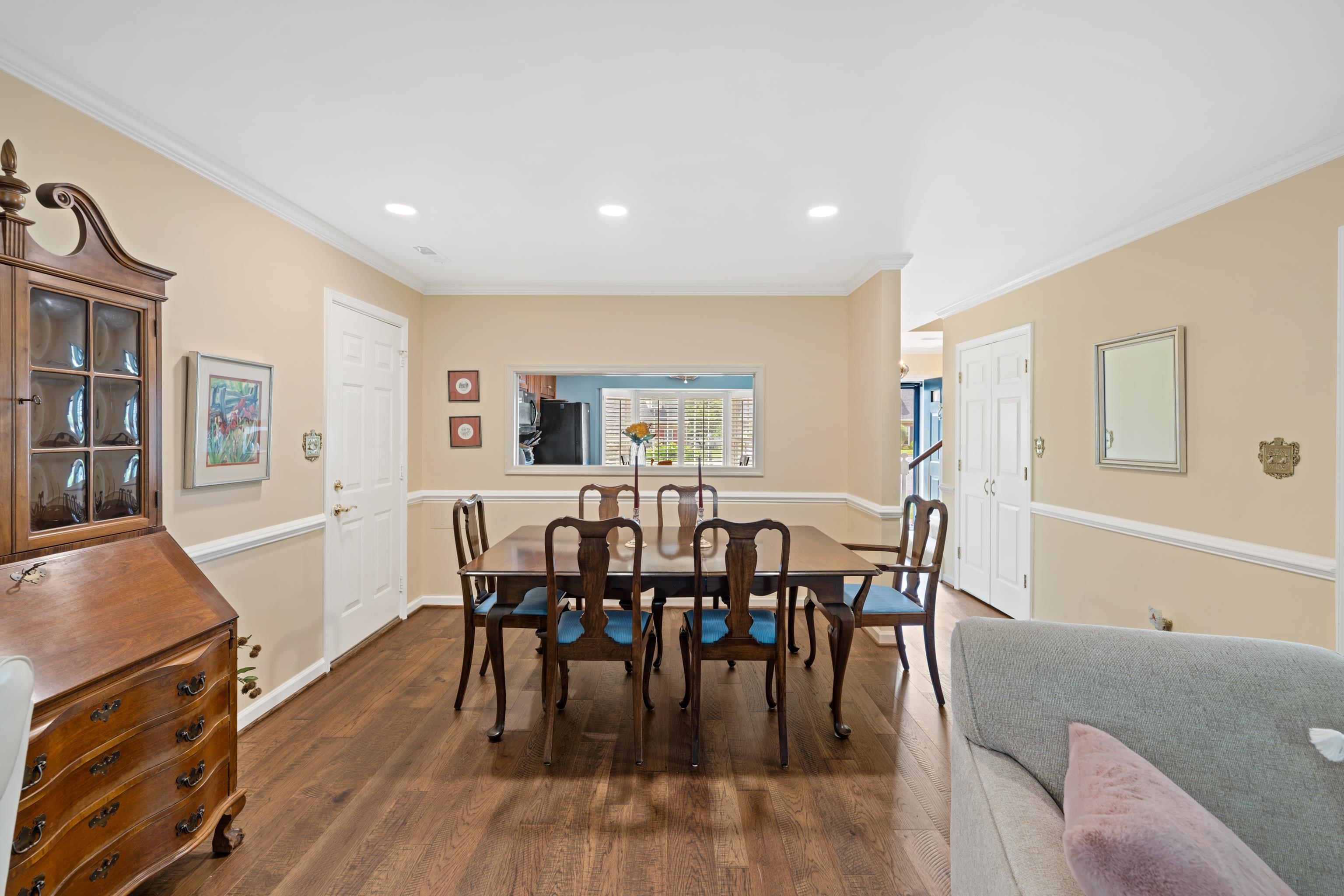 10 PELHAM GREEN WEST, WAYNESBORO, Virginia 22980, 4 Bedrooms Bedrooms, ,2 BathroomsBathrooms,Residential,10 PELHAM GREEN WEST,667660 MLS # 667660