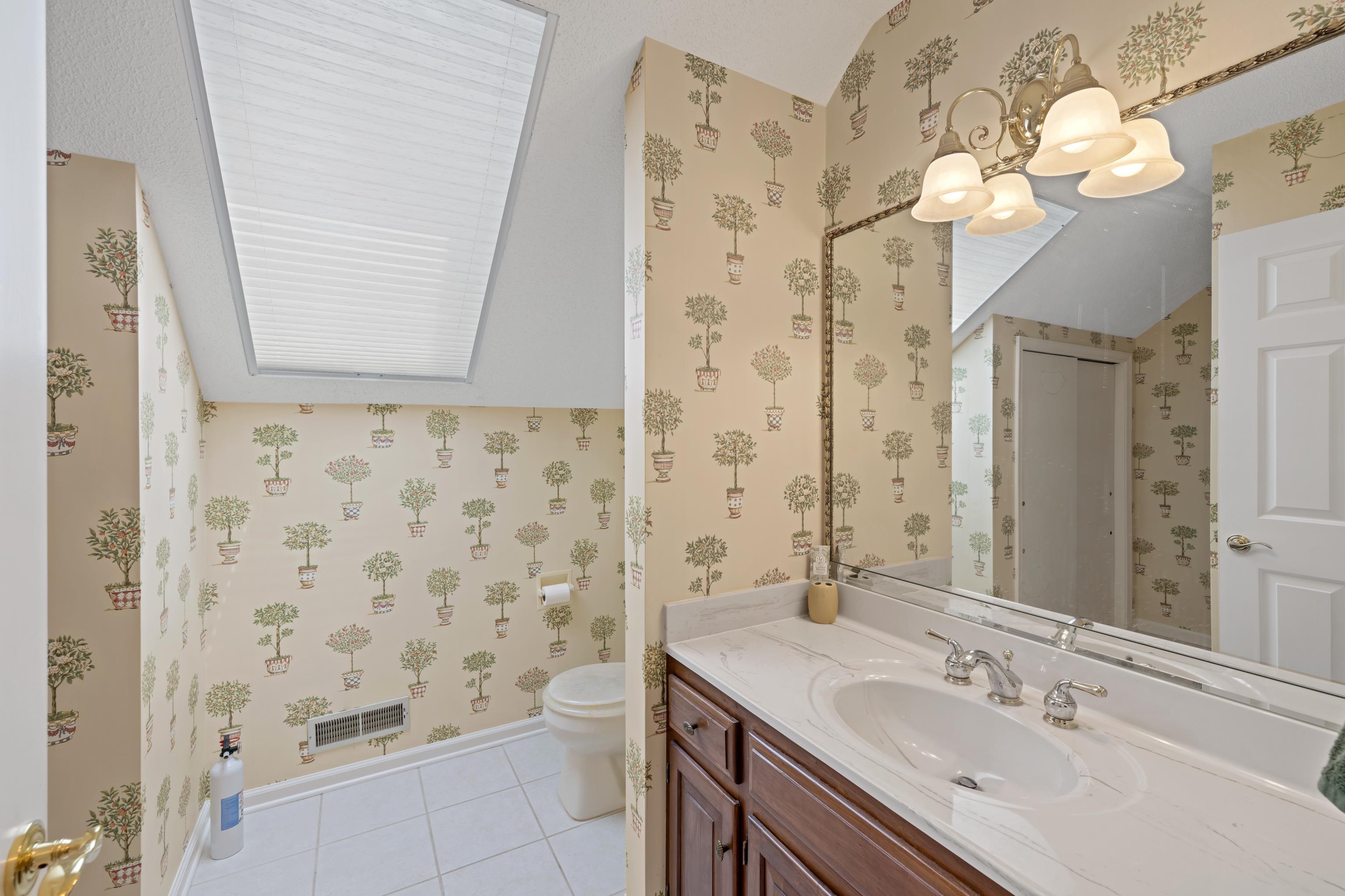 10 PELHAM GREEN WEST, WAYNESBORO, Virginia 22980, 4 Bedrooms Bedrooms, ,2 BathroomsBathrooms,Residential,10 PELHAM GREEN WEST,667660 MLS # 667660