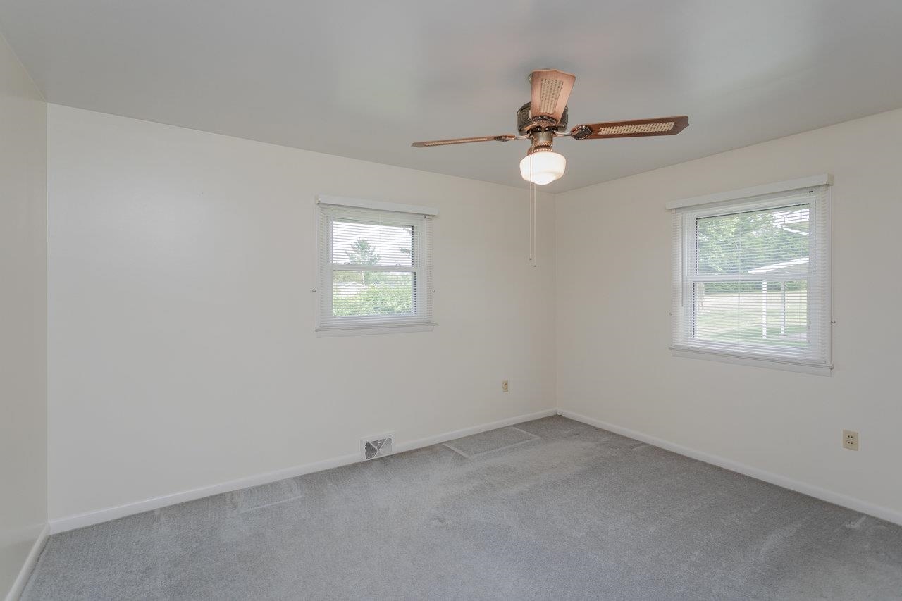 1019 ROCKINGHAM DR, HARRISONBURG, Virginia 22802, 3 Bedrooms Bedrooms, ,1 BathroomBathrooms,Residential,1019 ROCKINGHAM DR,667662 MLS # 667662