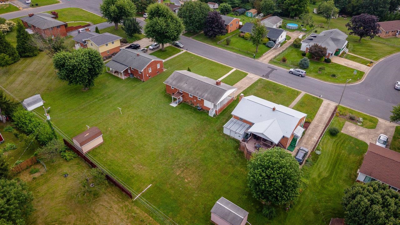 1019 ROCKINGHAM DR, HARRISONBURG, Virginia 22802, 3 Bedrooms Bedrooms, ,1 BathroomBathrooms,Residential,1019 ROCKINGHAM DR,667662 MLS # 667662