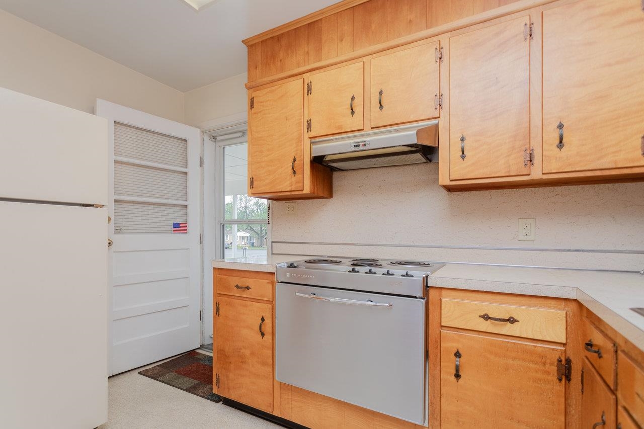1019 ROCKINGHAM DR, HARRISONBURG, Virginia 22802, 3 Bedrooms Bedrooms, ,1 BathroomBathrooms,Residential,1019 ROCKINGHAM DR,667662 MLS # 667662