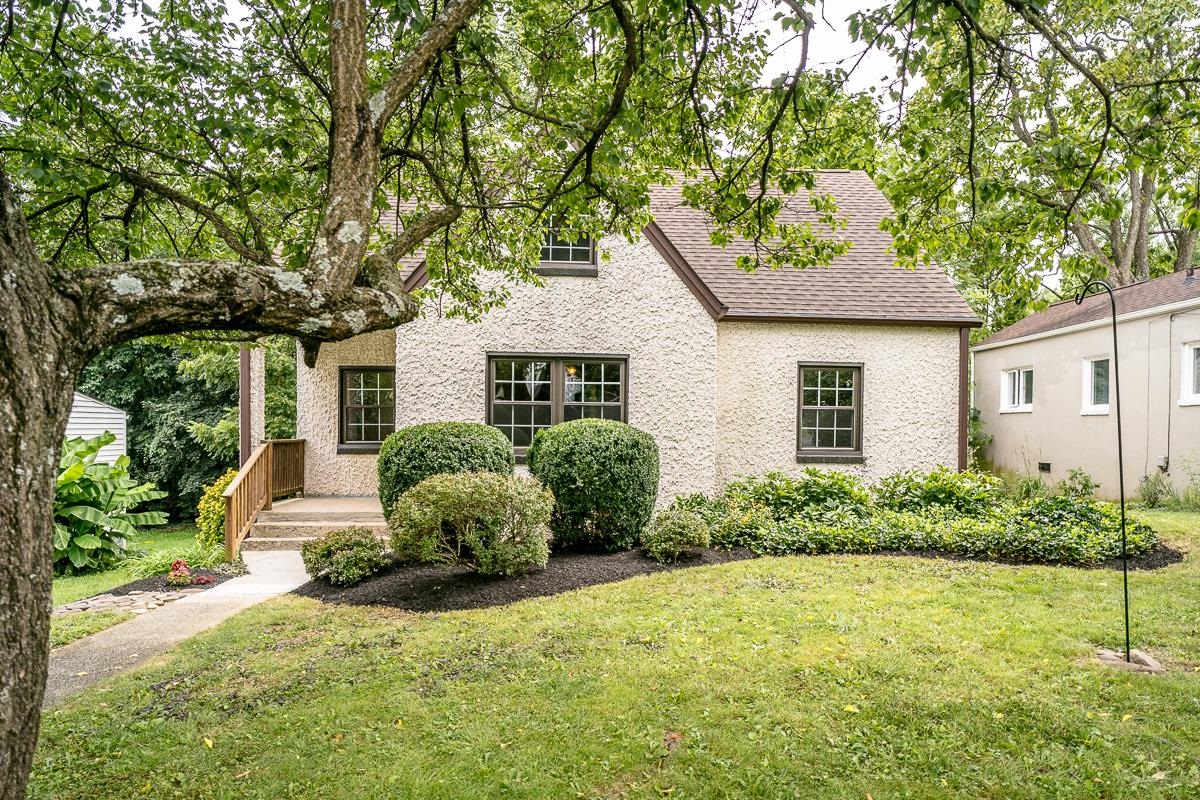 916.5 CHESTNUT DR, HARRISONBURG, Virginia 22801, 3 Bedrooms Bedrooms, ,1 BathroomBathrooms,Residential,916.5 CHESTNUT DR,667665 MLS # 667665