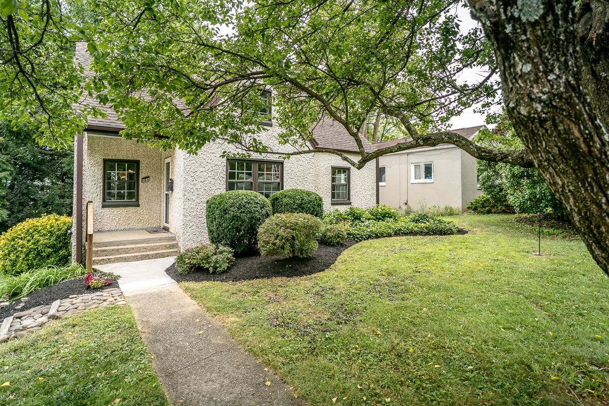 916.5 CHESTNUT DR, HARRISONBURG, Virginia 22801, 3 Bedrooms Bedrooms, ,1 BathroomBathrooms,Residential,916.5 CHESTNUT DR,667665 MLS # 667665