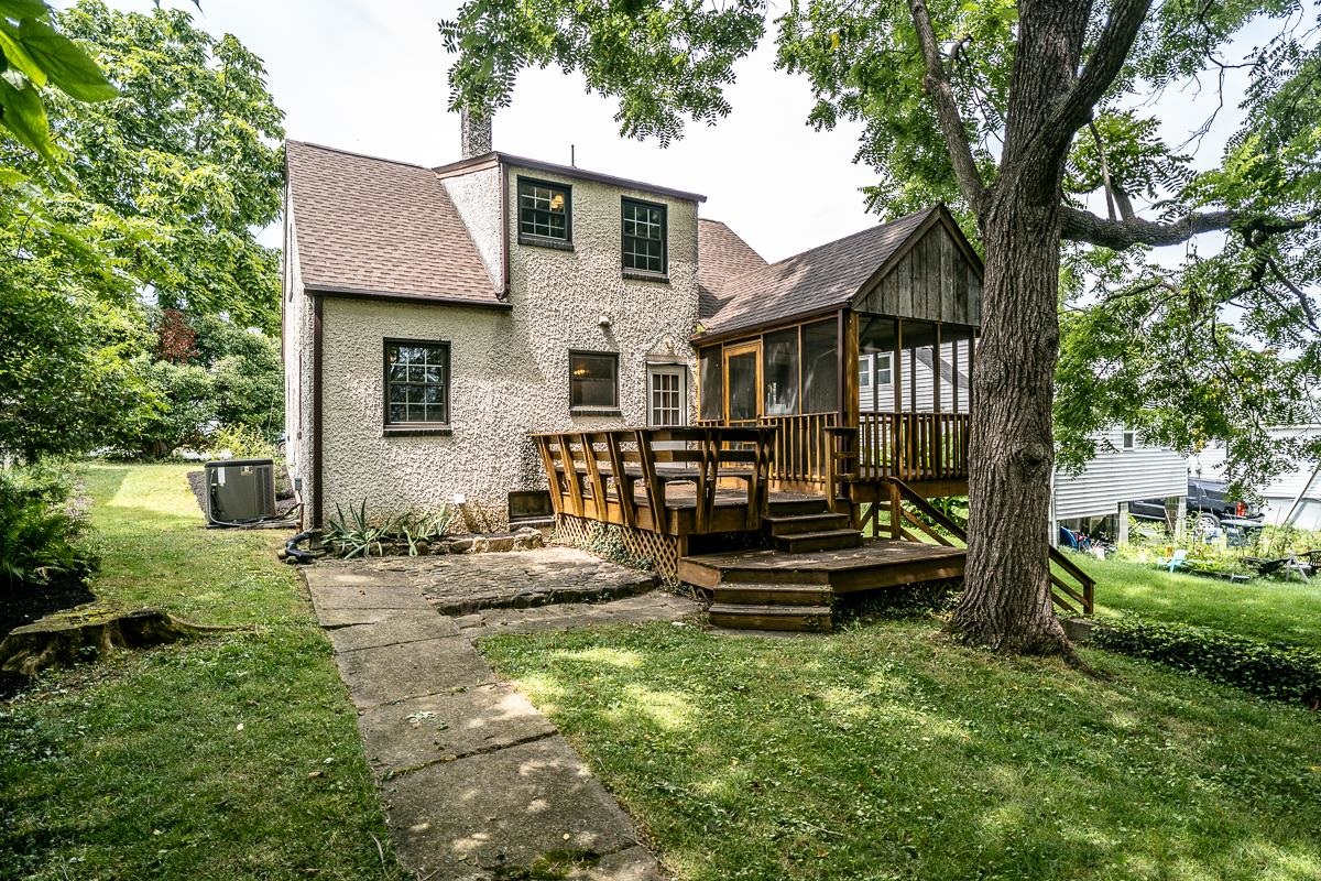 916.5 CHESTNUT DR, HARRISONBURG, Virginia 22801, 3 Bedrooms Bedrooms, ,1 BathroomBathrooms,Residential,916.5 CHESTNUT DR,667665 MLS # 667665