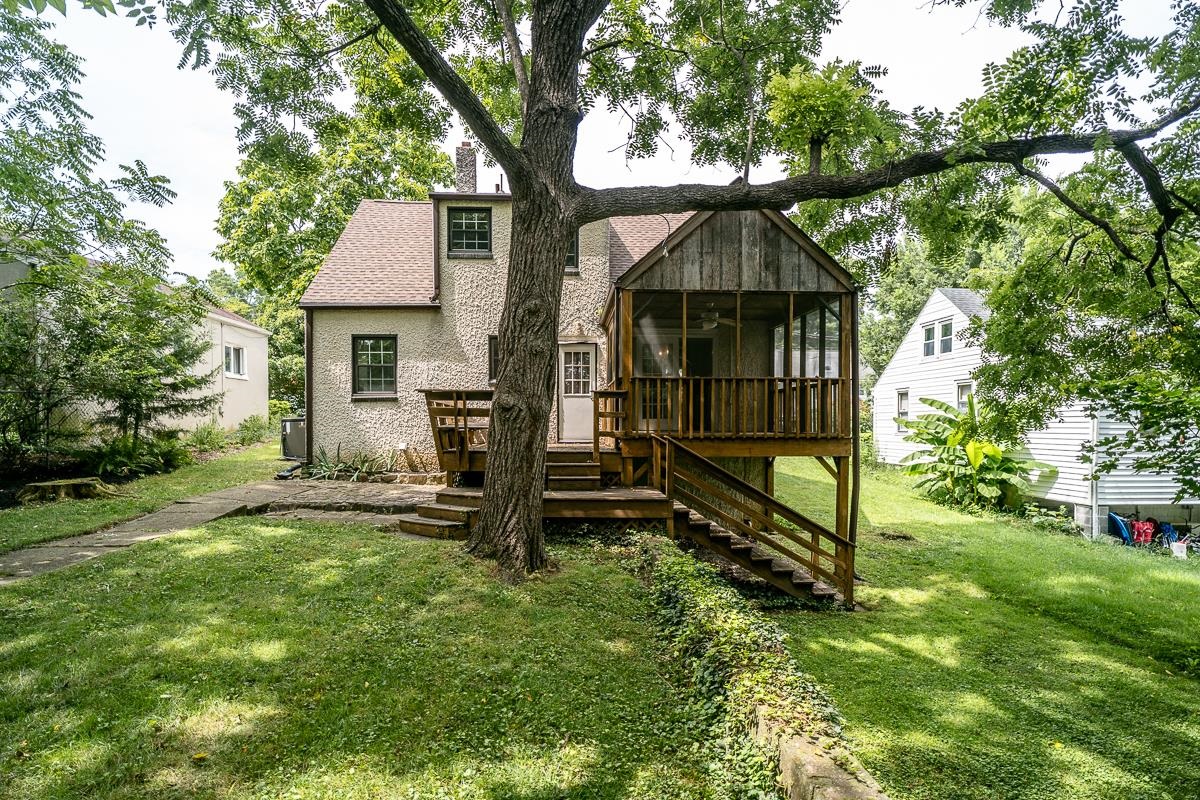 916.5 CHESTNUT DR, HARRISONBURG, Virginia 22801, 3 Bedrooms Bedrooms, ,1 BathroomBathrooms,Residential,916.5 CHESTNUT DR,667665 MLS # 667665
