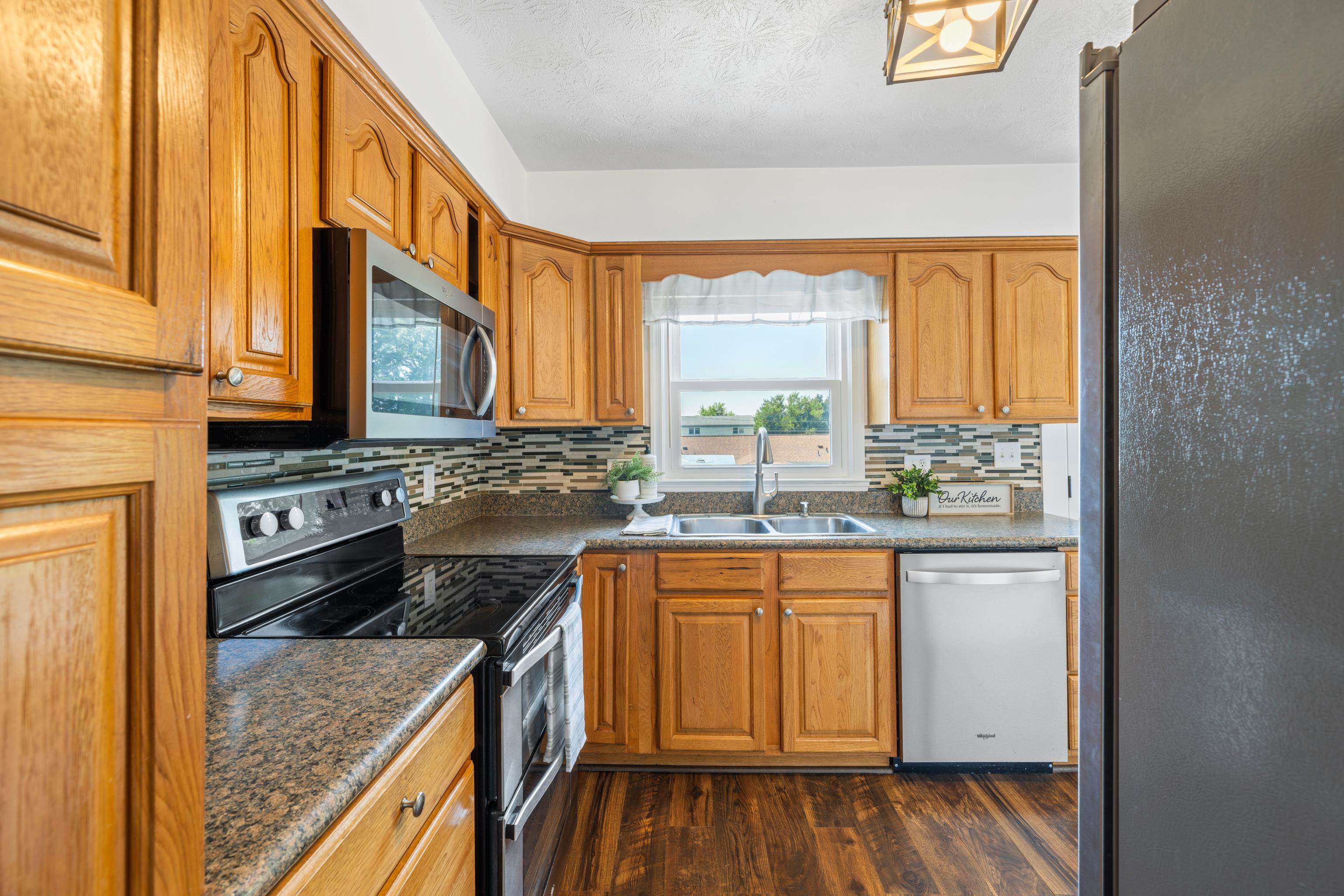 308 SKYVIEW CIR, VERONA, Virginia 24482, 3 Bedrooms Bedrooms, ,2 BathroomsBathrooms,Residential,308 SKYVIEW CIR,667666 MLS # 667666