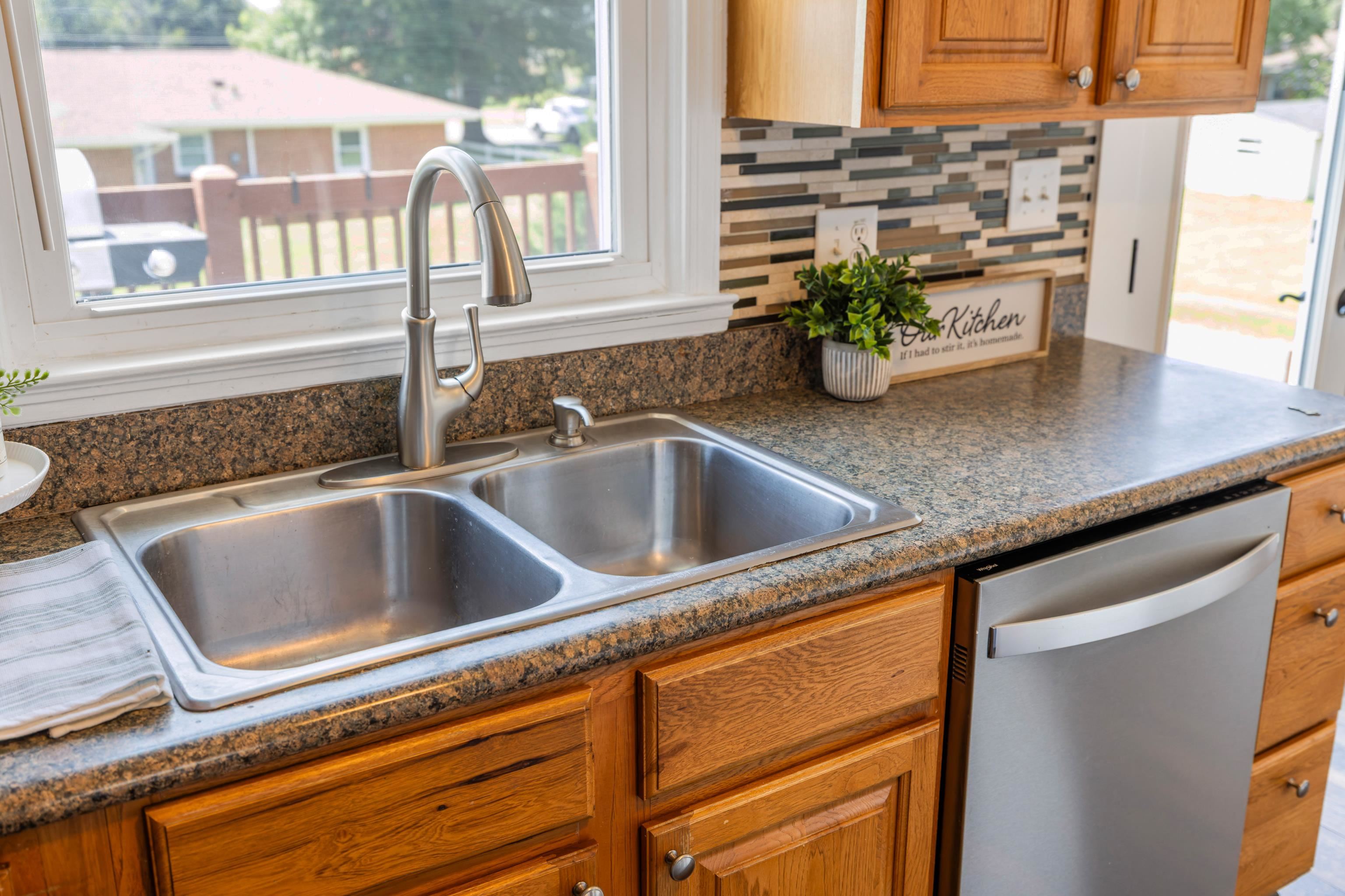 308 SKYVIEW CIR, VERONA, Virginia 24482, 3 Bedrooms Bedrooms, ,2 BathroomsBathrooms,Residential,308 SKYVIEW CIR,667666 MLS # 667666
