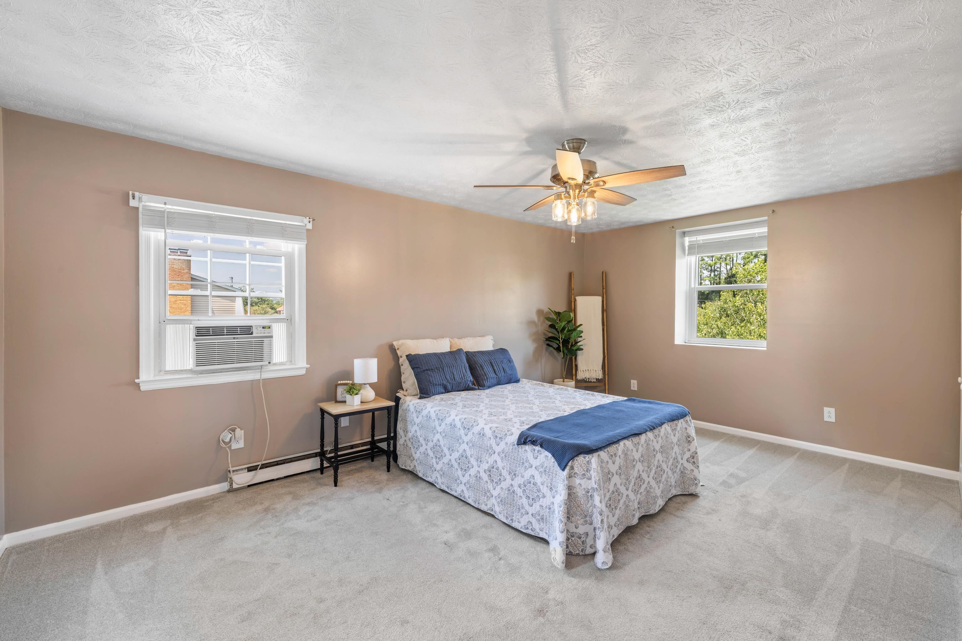 308 SKYVIEW CIR, VERONA, Virginia 24482, 3 Bedrooms Bedrooms, ,2 BathroomsBathrooms,Residential,308 SKYVIEW CIR,667666 MLS # 667666