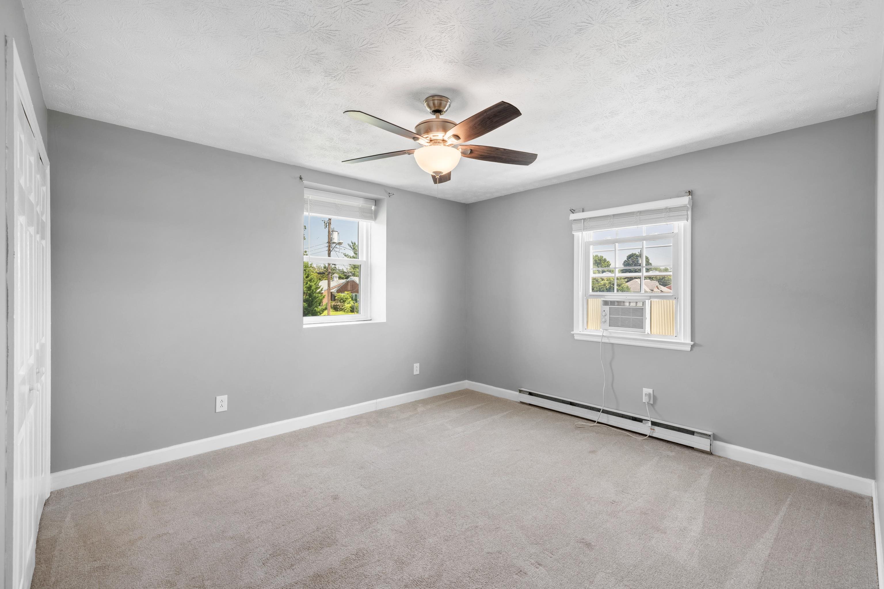 308 SKYVIEW CIR, VERONA, Virginia 24482, 3 Bedrooms Bedrooms, ,2 BathroomsBathrooms,Residential,308 SKYVIEW CIR,667666 MLS # 667666