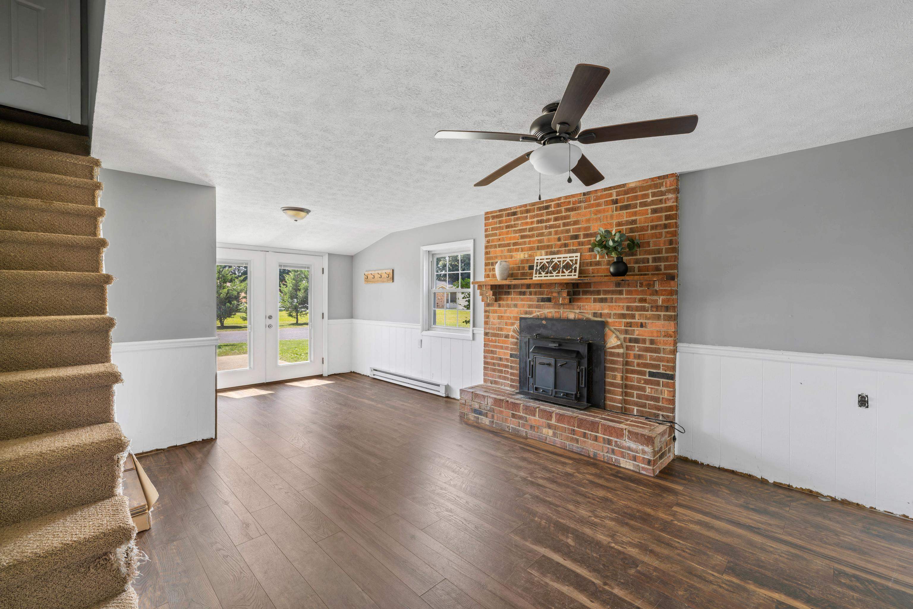 308 SKYVIEW CIR, VERONA, Virginia 24482, 3 Bedrooms Bedrooms, ,2 BathroomsBathrooms,Residential,308 SKYVIEW CIR,667666 MLS # 667666
