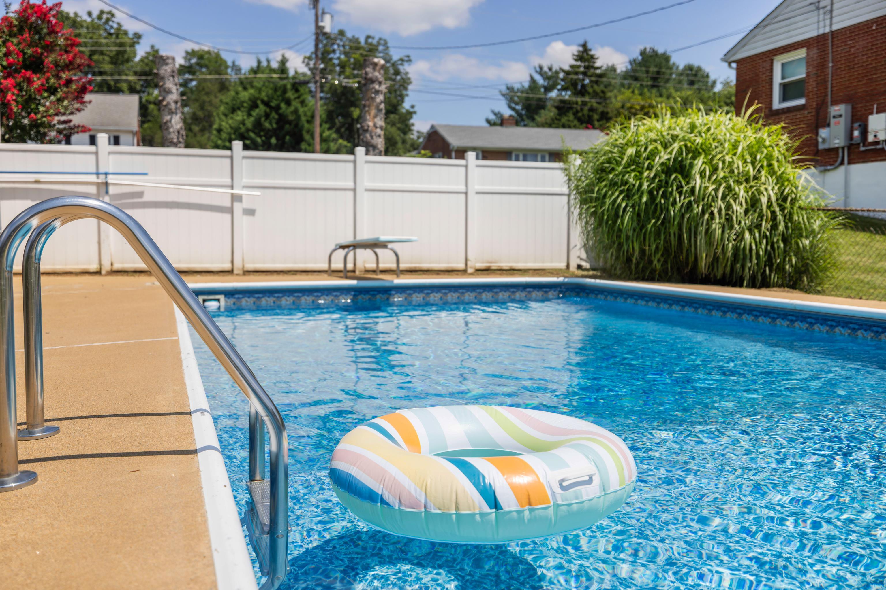 308 SKYVIEW CIR, VERONA, Virginia 24482, 3 Bedrooms Bedrooms, ,2 BathroomsBathrooms,Residential,308 SKYVIEW CIR,667666 MLS # 667666