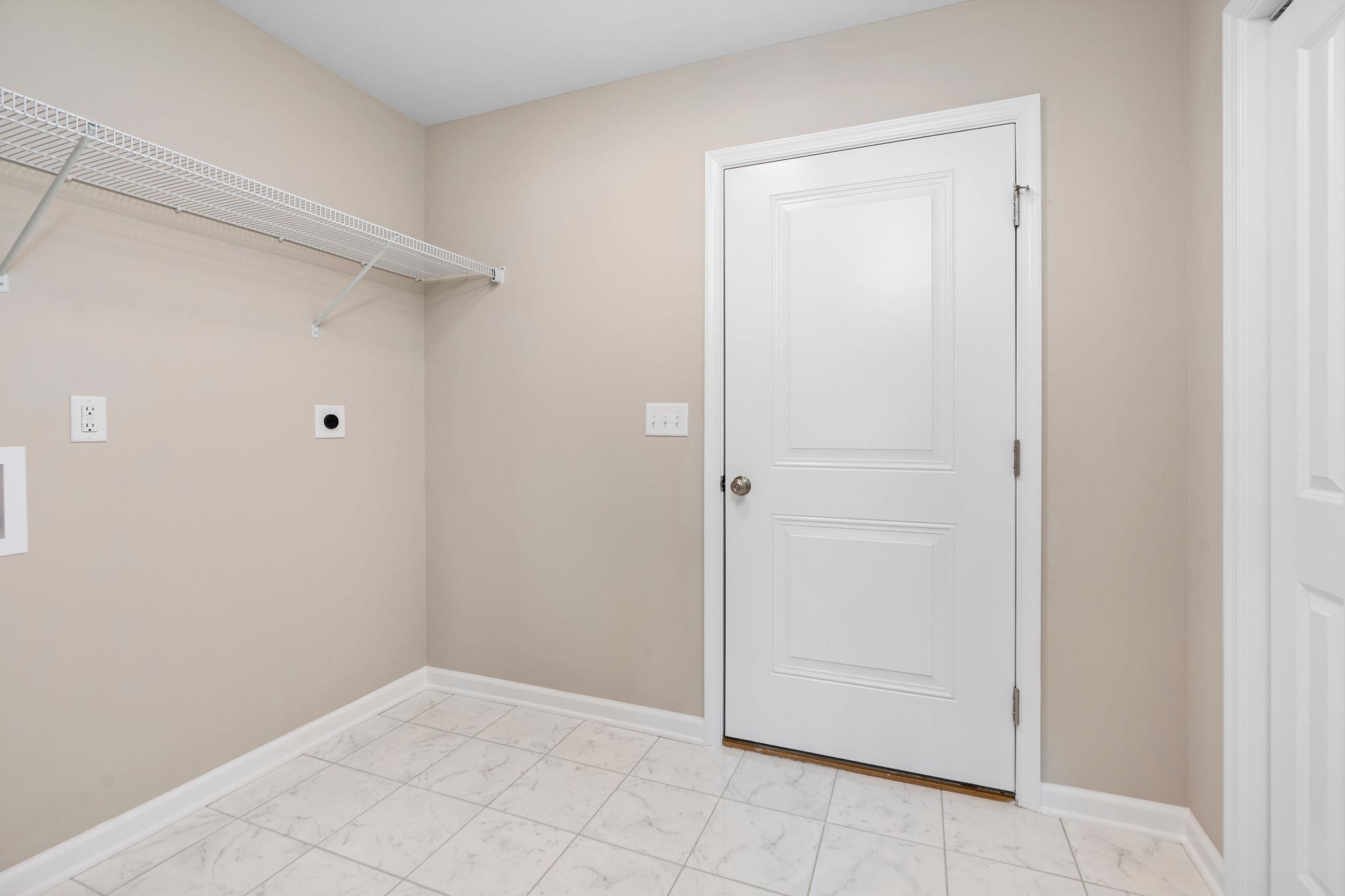 205 SPRING RUN LN, WAYNESBORO, Virginia 22980, 4 Bedrooms Bedrooms, ,3 BathroomsBathrooms,Residential,205 SPRING RUN LN,667669 MLS # 667669