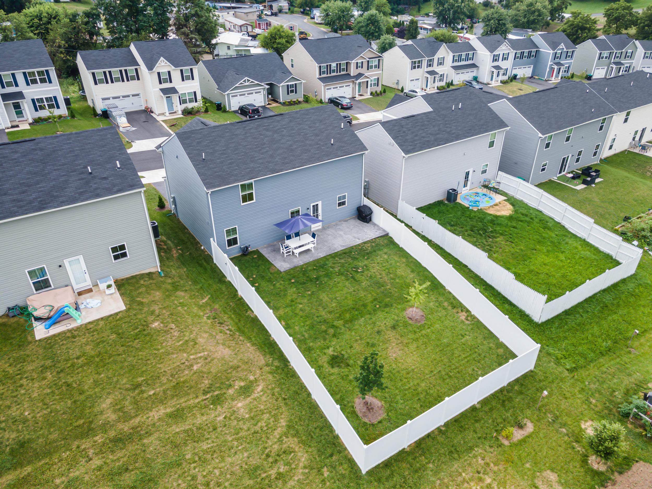 785 WINGTIP WAY, ROCKINGHAM, Virginia 22801, 4 Bedrooms Bedrooms, ,2 BathroomsBathrooms,Residential,785 WINGTIP WAY,667675 MLS # 667675