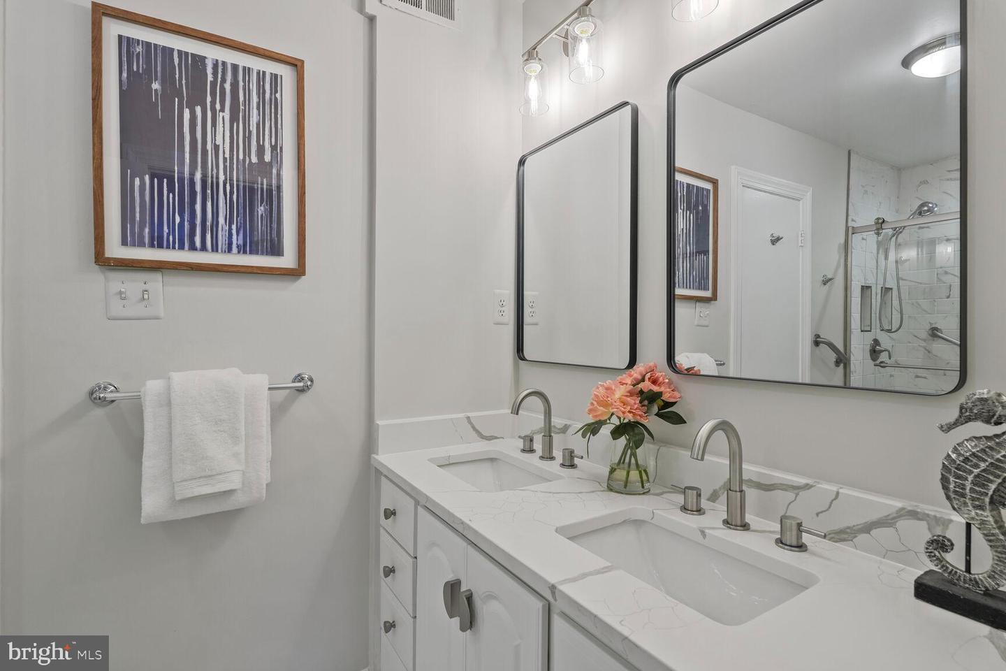 2909 GARFIELD ST NW, WASHINGTON, District Of Columbia 20008, 5 Bedrooms Bedrooms, ,3 BathroomsBathrooms,Residential,For sale,2909 GARFIELD ST NW,DCDC2206800 MLS # DCDC2206800