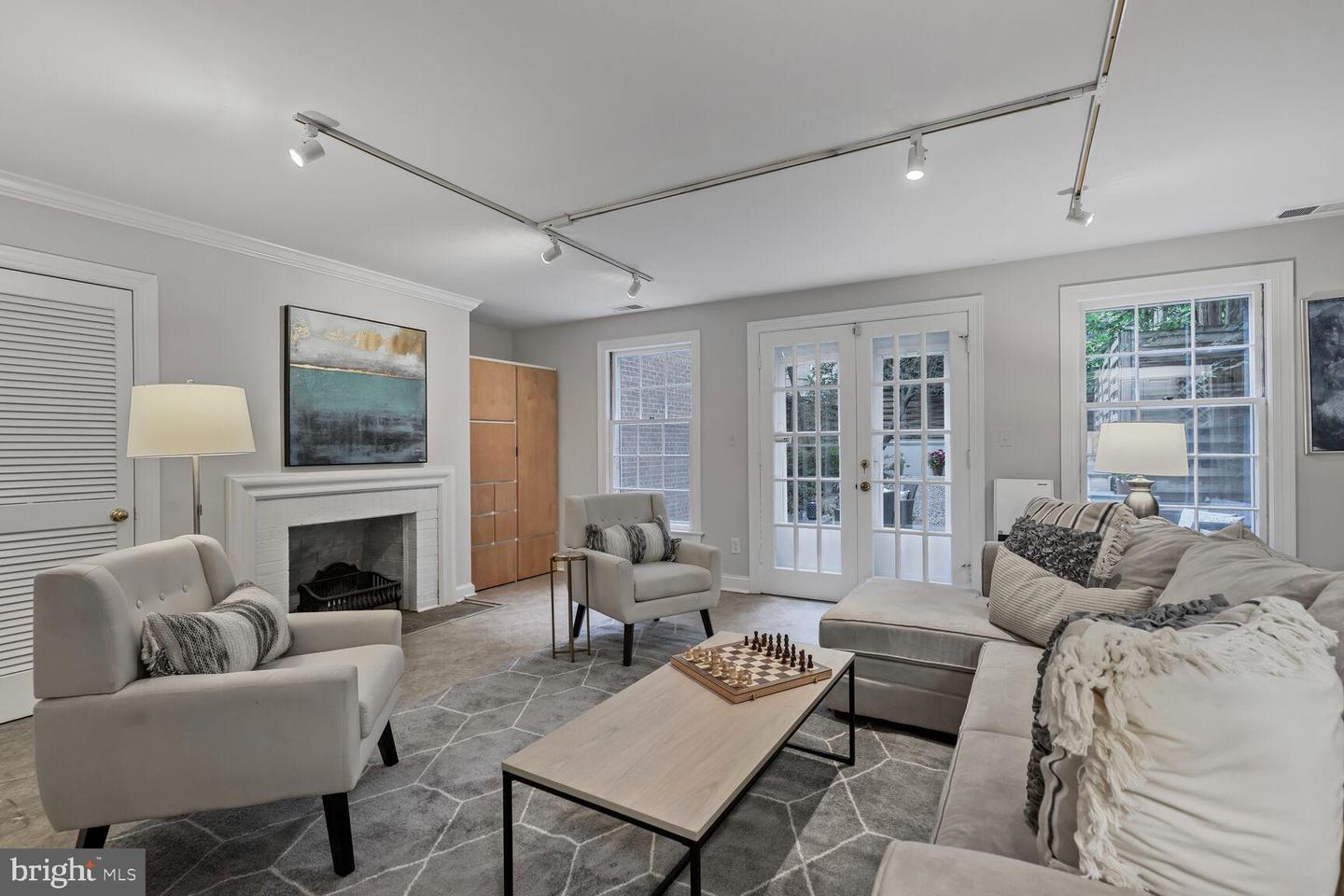 2909 GARFIELD ST NW, WASHINGTON, District Of Columbia 20008, 5 Bedrooms Bedrooms, ,3 BathroomsBathrooms,Residential,For sale,2909 GARFIELD ST NW,DCDC2206800 MLS # DCDC2206800