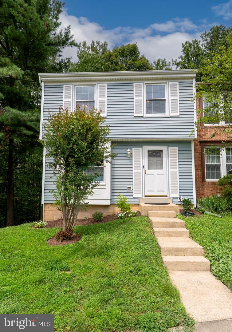 9032 GOLDEN LEAF CT, SPRINGFIELD, Virginia 22153, 3 Bedrooms Bedrooms, ,1 BathroomBathrooms,Residential,For sale,9032 GOLDEN LEAF CT,VAFX2256268 MLS # VAFX2256268