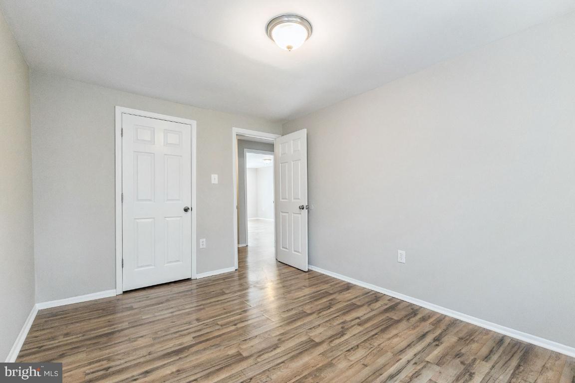 203 N COTTAGE RD, STERLING, Virginia 20164, 3 Bedrooms Bedrooms, ,2 BathroomsBathrooms,Residential,For sale,203 N COTTAGE RD,VALO2102602 MLS # VALO2102602