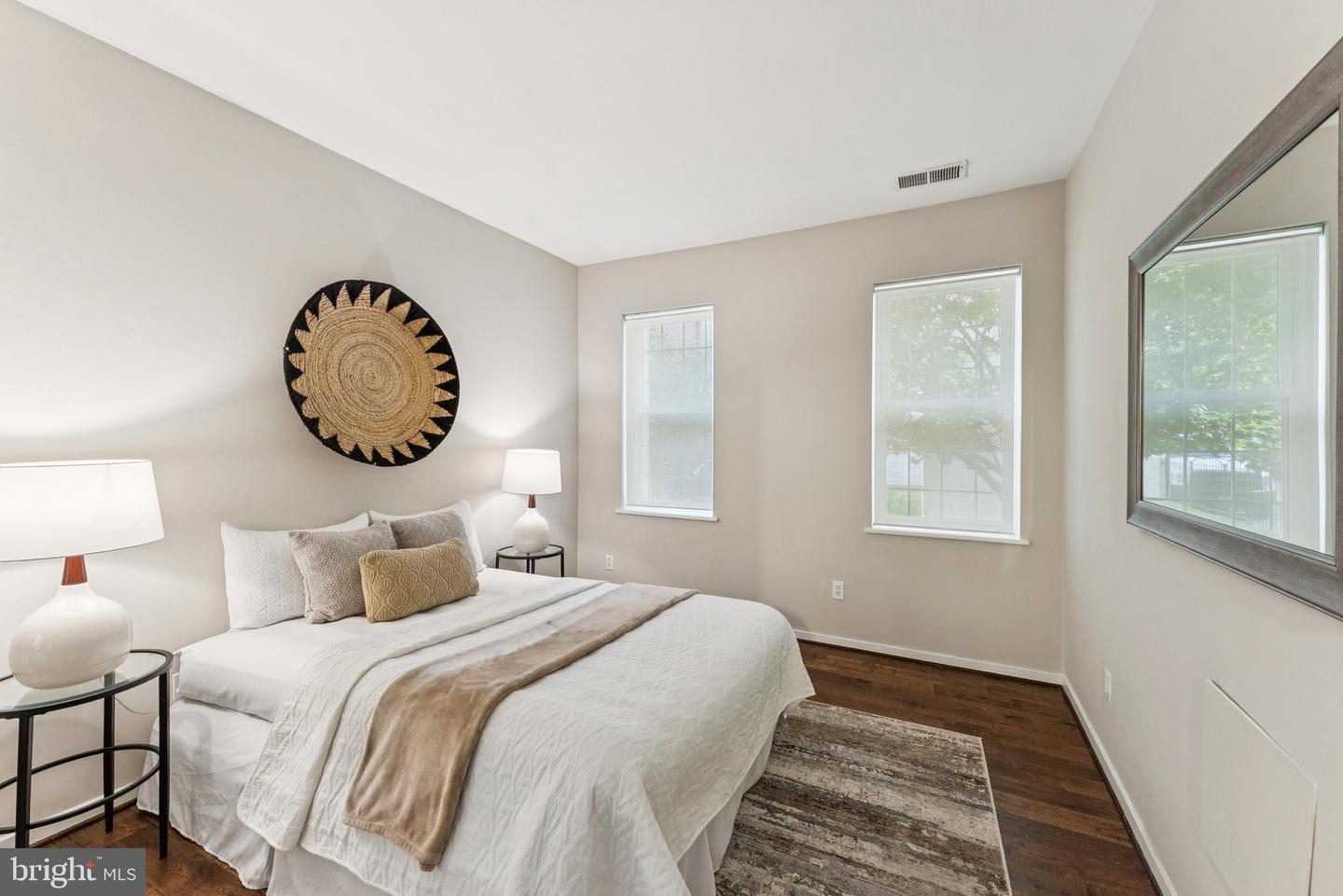2114 N ST NW #12, WASHINGTON, District Of Columbia 20037, 2 Bedrooms Bedrooms, ,2 BathroomsBathrooms,Residential,For sale,2114 N ST NW #12,DCDC2211890 MLS # DCDC2211890