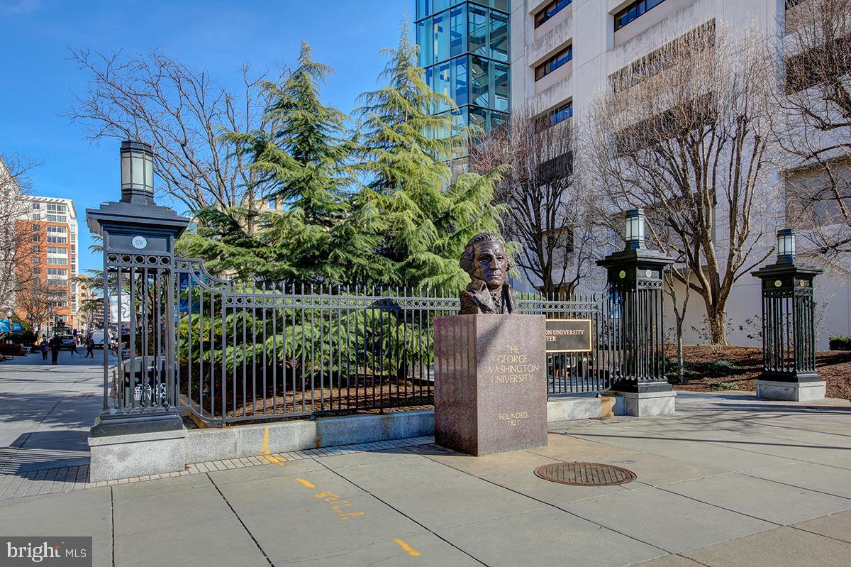 2114 N ST NW #12, WASHINGTON, District Of Columbia 20037, 2 Bedrooms Bedrooms, ,2 BathroomsBathrooms,Residential,For sale,2114 N ST NW #12,DCDC2211890 MLS # DCDC2211890