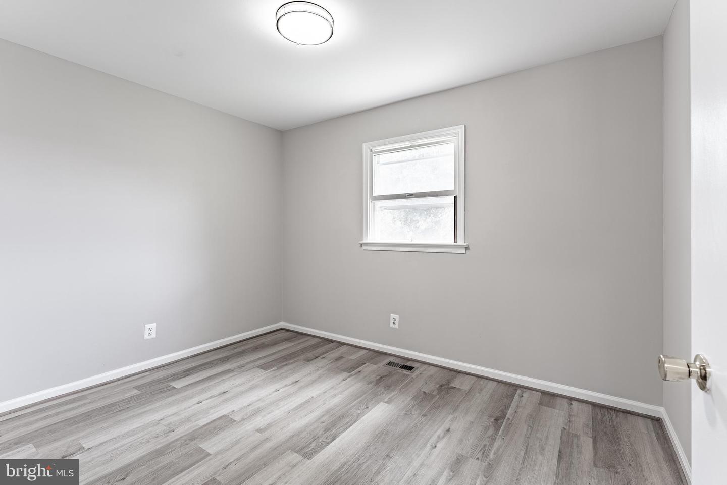 3831 HILL ST, FAIRFAX, Virginia 22030, 5 Bedrooms Bedrooms, ,2 BathroomsBathrooms,Residential,For sale,3831 HILL ST,VAFC2006690 MLS # VAFC2006690