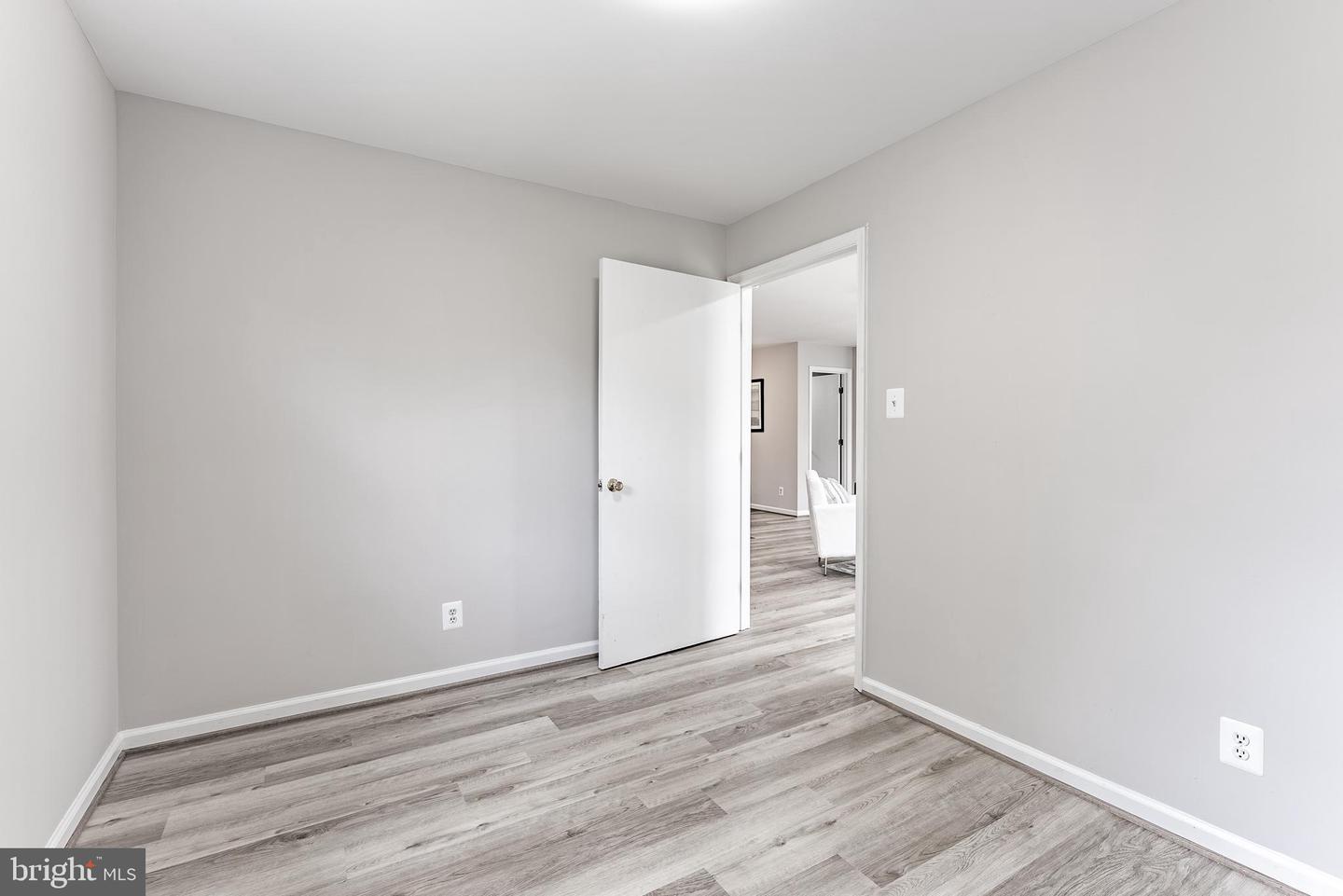 3831 HILL ST, FAIRFAX, Virginia 22030, 5 Bedrooms Bedrooms, ,2 BathroomsBathrooms,Residential,For sale,3831 HILL ST,VAFC2006690 MLS # VAFC2006690