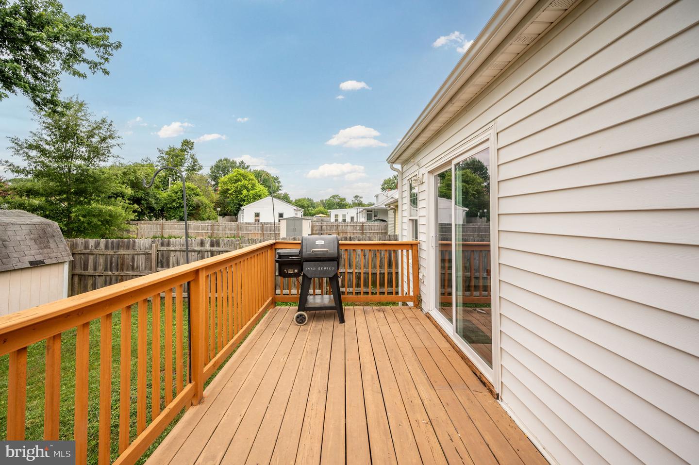 122 HILLCREST DR, FREDERICKSBURG, Virginia 22401, 3 Bedrooms Bedrooms, ,2 BathroomsBathrooms,Residential,For sale,122 HILLCREST DR,VAFB2008662 MLS # VAFB2008662