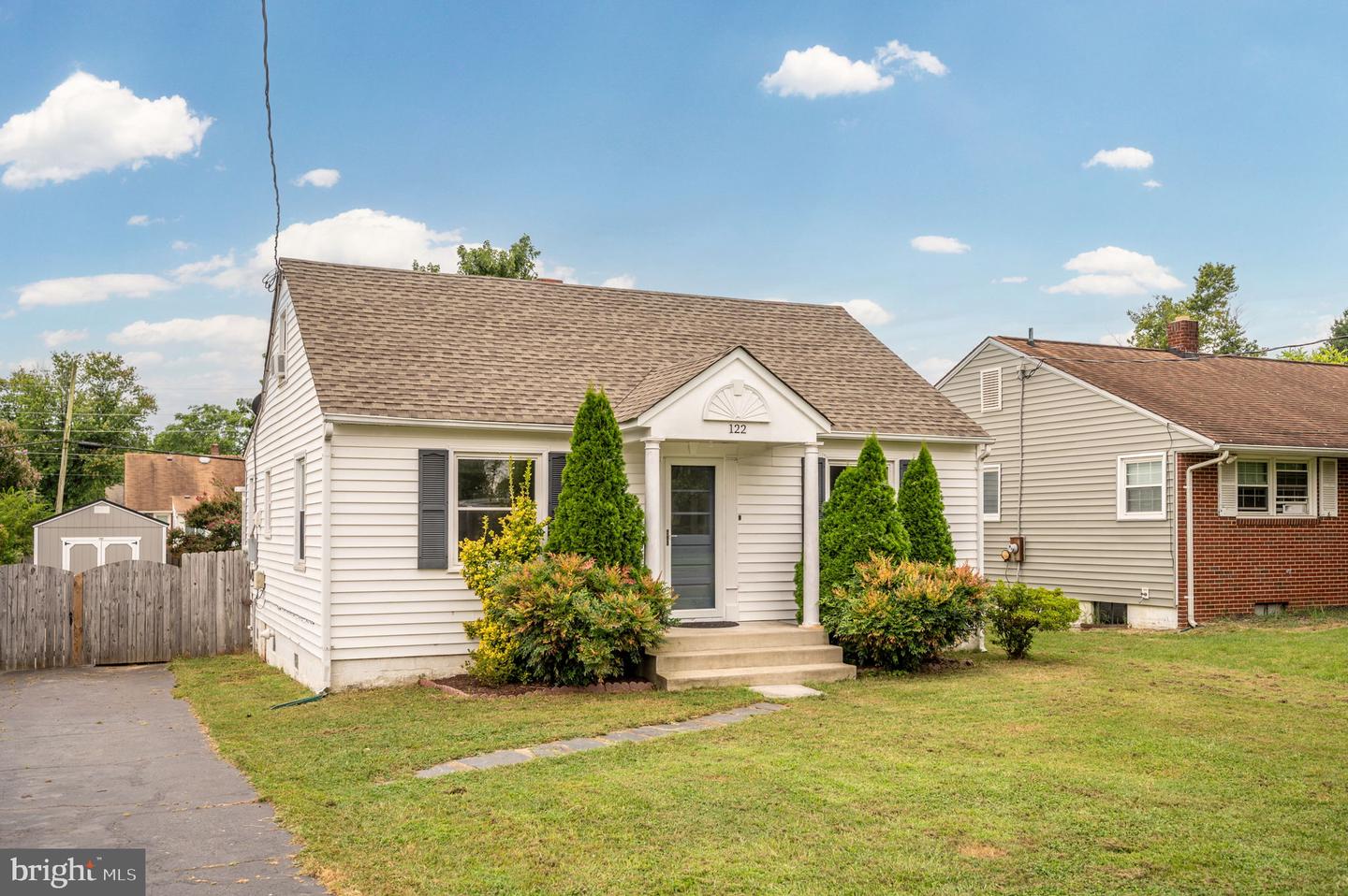 122 HILLCREST DR, FREDERICKSBURG, Virginia 22401, 3 Bedrooms Bedrooms, ,2 BathroomsBathrooms,Residential,For sale,122 HILLCREST DR,VAFB2008662 MLS # VAFB2008662