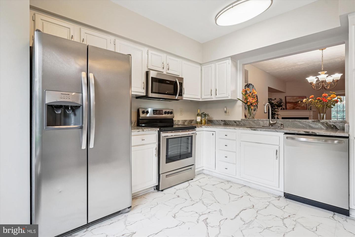 15745 WIDEWATER DR, DUMFRIES, Virginia 22025, 3 Bedrooms Bedrooms, ,3 BathroomsBathrooms,Residential,For sale,15745 WIDEWATER DR,VAPW2100202 MLS # VAPW2100202