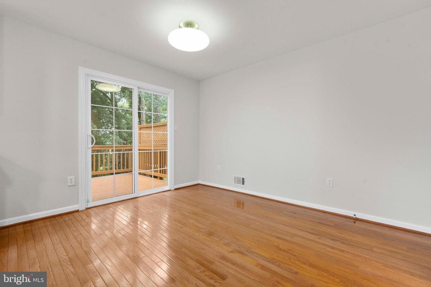 2036 GALLOWS TREE CT, VIENNA, Virginia 22182, 3 Bedrooms Bedrooms, ,2 BathroomsBathrooms,Residential,For sale,2036 GALLOWS TREE CT,VAFX2258164 MLS # VAFX2258164