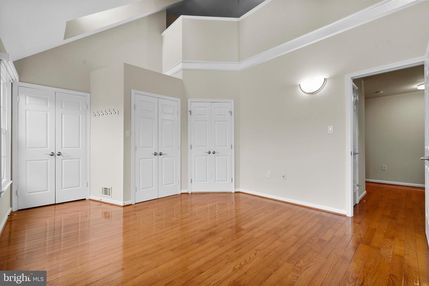 2036 GALLOWS TREE CT, VIENNA, Virginia 22182, 3 Bedrooms Bedrooms, ,2 BathroomsBathrooms,Residential,For sale,2036 GALLOWS TREE CT,VAFX2258164 MLS # VAFX2258164