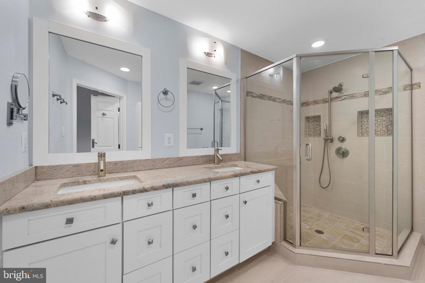 2036 GALLOWS TREE CT, VIENNA, Virginia 22182, 3 Bedrooms Bedrooms, ,2 BathroomsBathrooms,Residential,For sale,2036 GALLOWS TREE CT,VAFX2258164 MLS # VAFX2258164