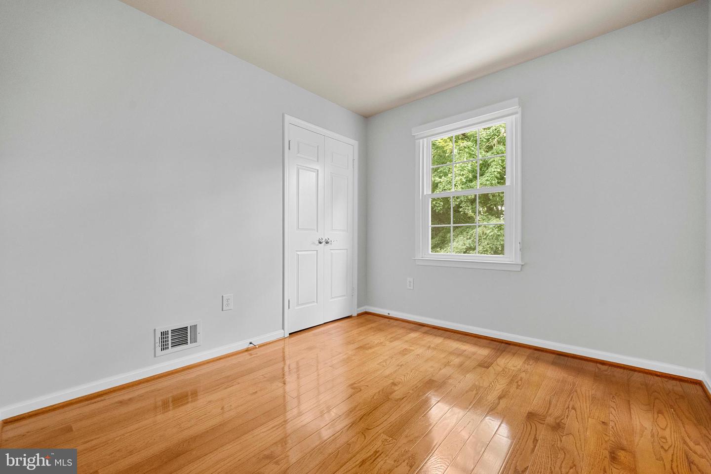 2036 GALLOWS TREE CT, VIENNA, Virginia 22182, 3 Bedrooms Bedrooms, ,2 BathroomsBathrooms,Residential,For sale,2036 GALLOWS TREE CT,VAFX2258164 MLS # VAFX2258164