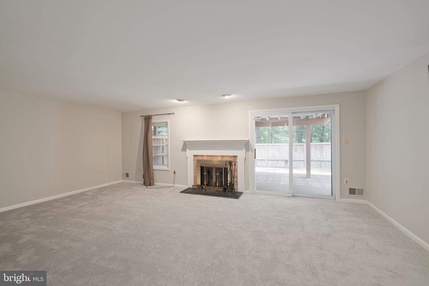 5920 WOODFIELD ESTATES DR, ALEXANDRIA, Virginia 22310, 3 Bedrooms Bedrooms, ,3 BathroomsBathrooms,Residential,For sale,5920 WOODFIELD ESTATES DR,VAFX2258254 MLS # VAFX2258254