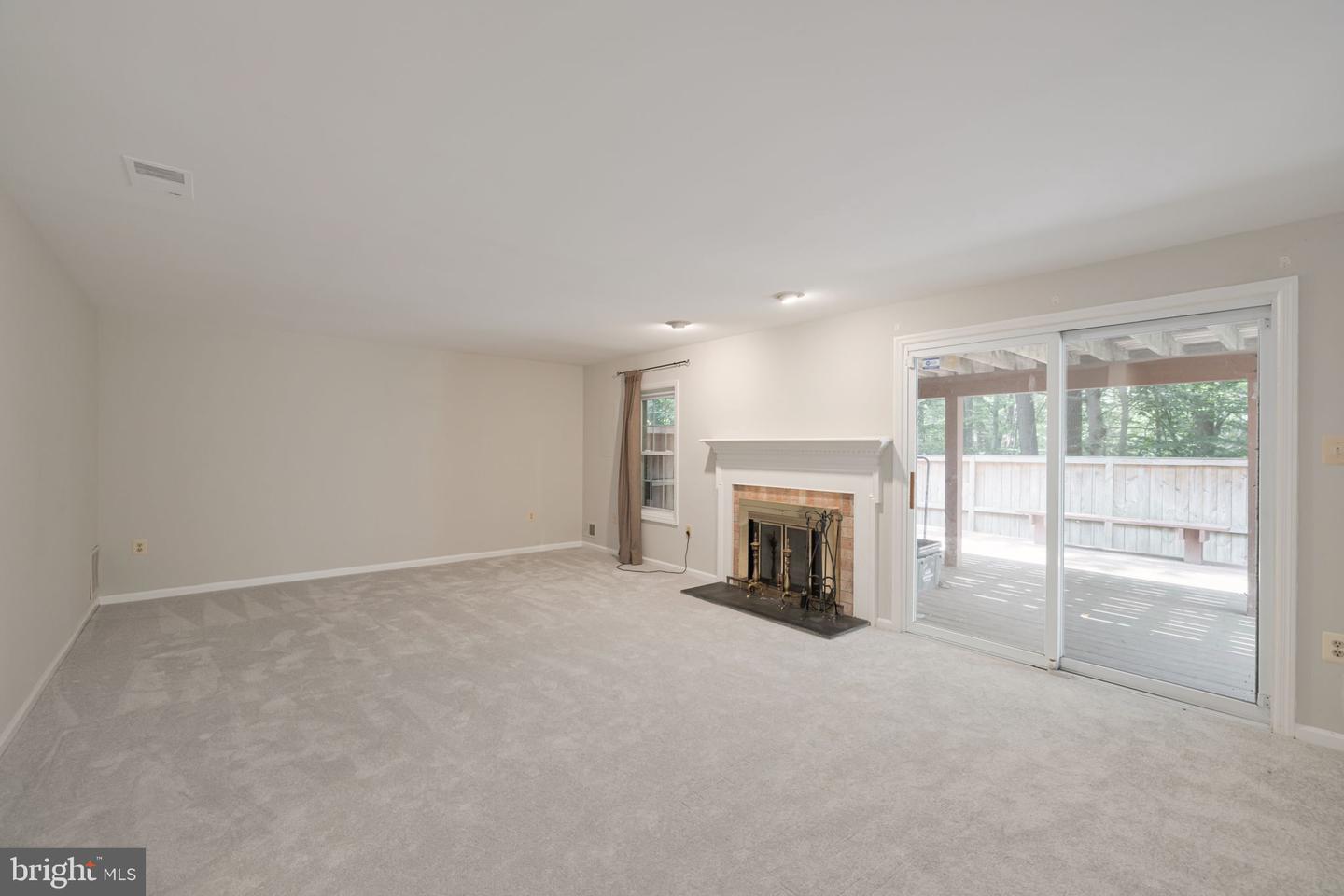 5920 WOODFIELD ESTATES DR, ALEXANDRIA, Virginia 22310, 3 Bedrooms Bedrooms, ,3 BathroomsBathrooms,Residential,For sale,5920 WOODFIELD ESTATES DR,VAFX2258254 MLS # VAFX2258254