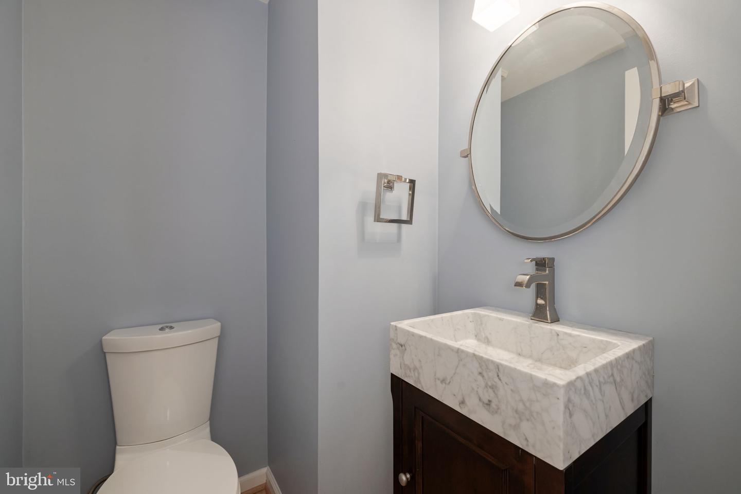 5920 WOODFIELD ESTATES DR, ALEXANDRIA, Virginia 22310, 3 Bedrooms Bedrooms, ,3 BathroomsBathrooms,Residential,For sale,5920 WOODFIELD ESTATES DR,VAFX2258254 MLS # VAFX2258254