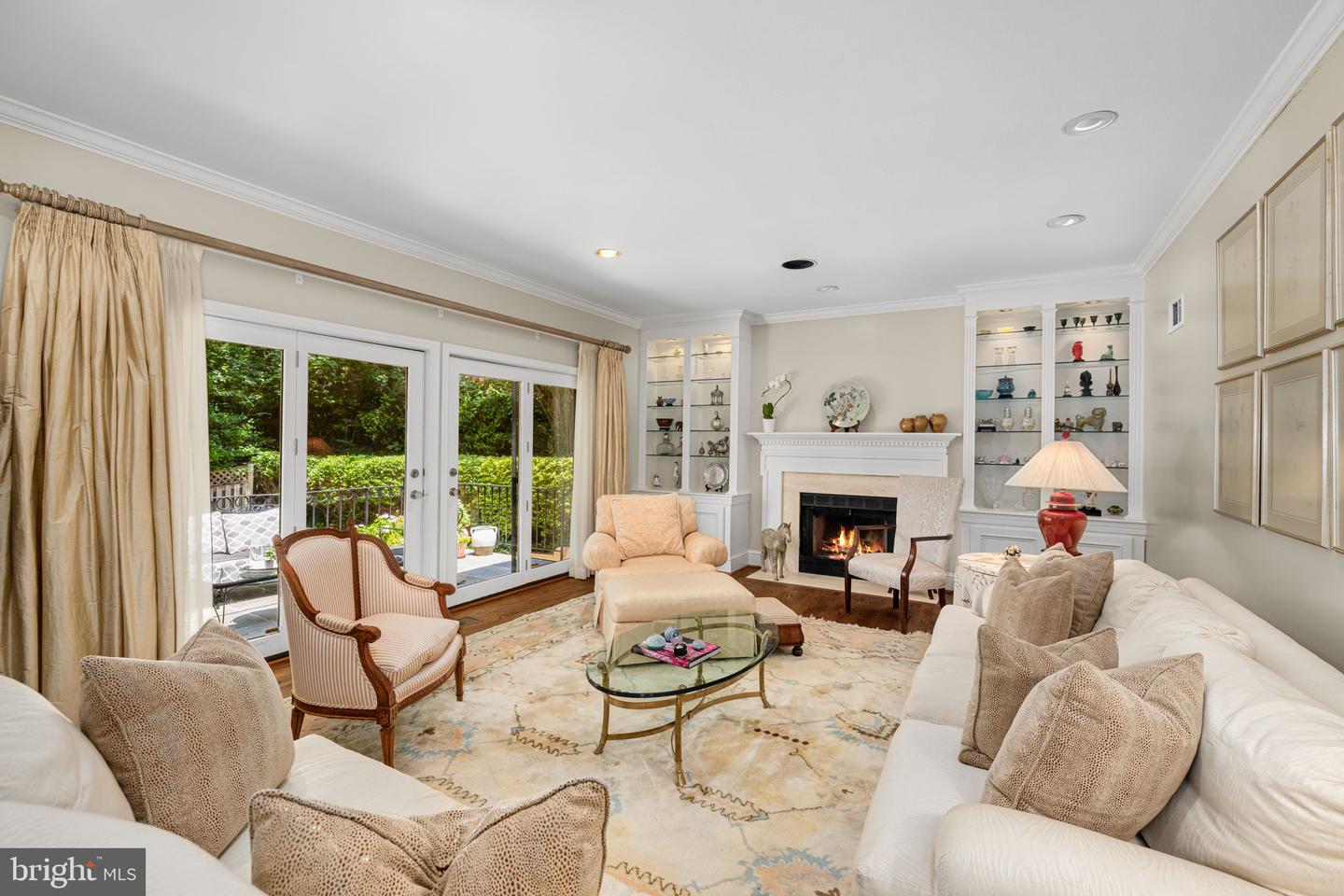 4616 FOXHALL CRES NW, WASHINGTON, District Of Columbia 20007, 5 Bedrooms Bedrooms, 18 Rooms Rooms,5 BathroomsBathrooms,Residential,For sale,4616 FOXHALL CRES NW,DCDC2212978 MLS # DCDC2212978