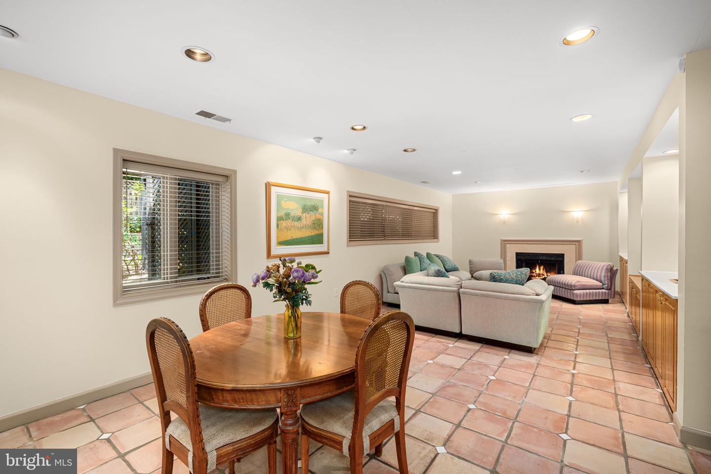 4616 FOXHALL CRES NW, WASHINGTON, District Of Columbia 20007, 5 Bedrooms Bedrooms, 18 Rooms Rooms,5 BathroomsBathrooms,Residential,For sale,4616 FOXHALL CRES NW,DCDC2212978 MLS # DCDC2212978