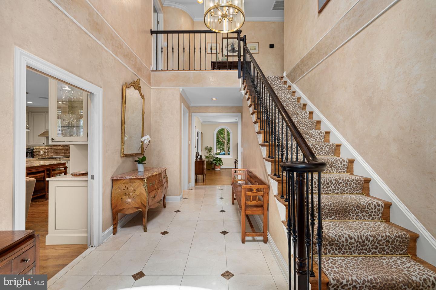 4616 FOXHALL CRES NW, WASHINGTON, District Of Columbia 20007, 5 Bedrooms Bedrooms, 18 Rooms Rooms,5 BathroomsBathrooms,Residential,For sale,4616 FOXHALL CRES NW,DCDC2212978 MLS # DCDC2212978