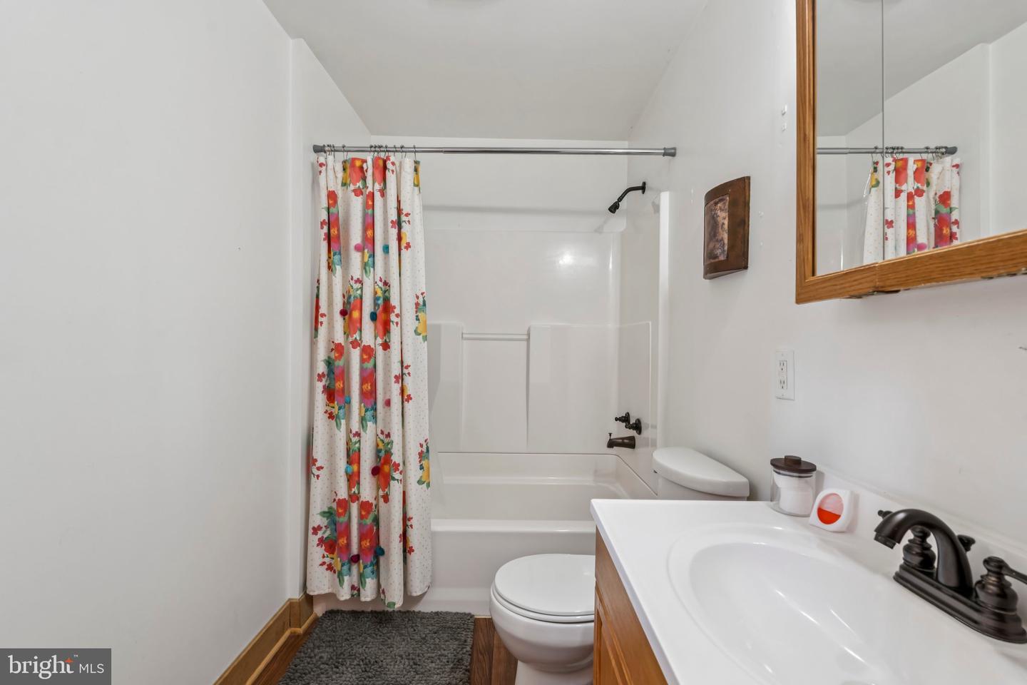 2066 JEWELL HOLLOW RD, LURAY, Virginia 22835, 3 Bedrooms Bedrooms, ,2 BathroomsBathrooms,Residential,For sale,2066 JEWELL HOLLOW RD,VAPA2005220 MLS # VAPA2005220
