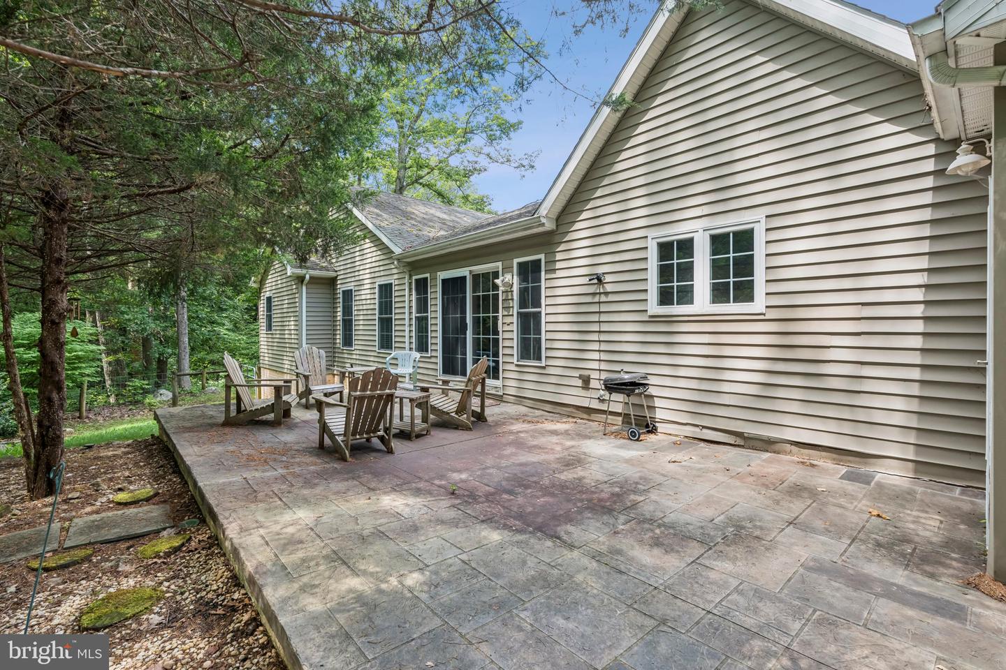 2066 JEWELL HOLLOW RD, LURAY, Virginia 22835, 3 Bedrooms Bedrooms, ,2 BathroomsBathrooms,Residential,For sale,2066 JEWELL HOLLOW RD,VAPA2005220 MLS # VAPA2005220