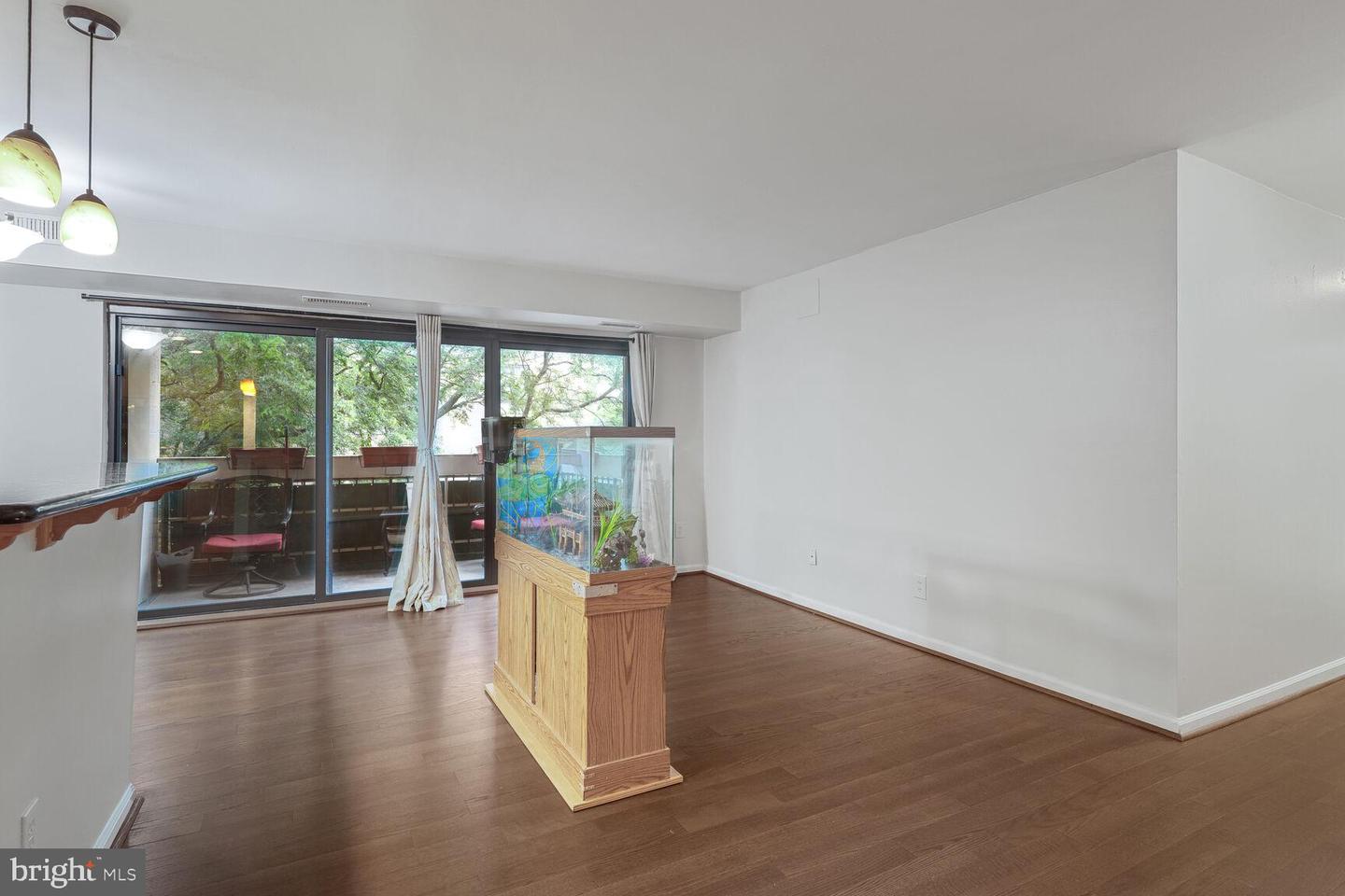 6143 LEESBURG PIKE #502, FALLS CHURCH, Virginia 22041, 2 Bedrooms Bedrooms, ,1 BathroomBathrooms,Residential,For sale,6143 LEESBURG PIKE #502,VAFX2258948 MLS # VAFX2258948