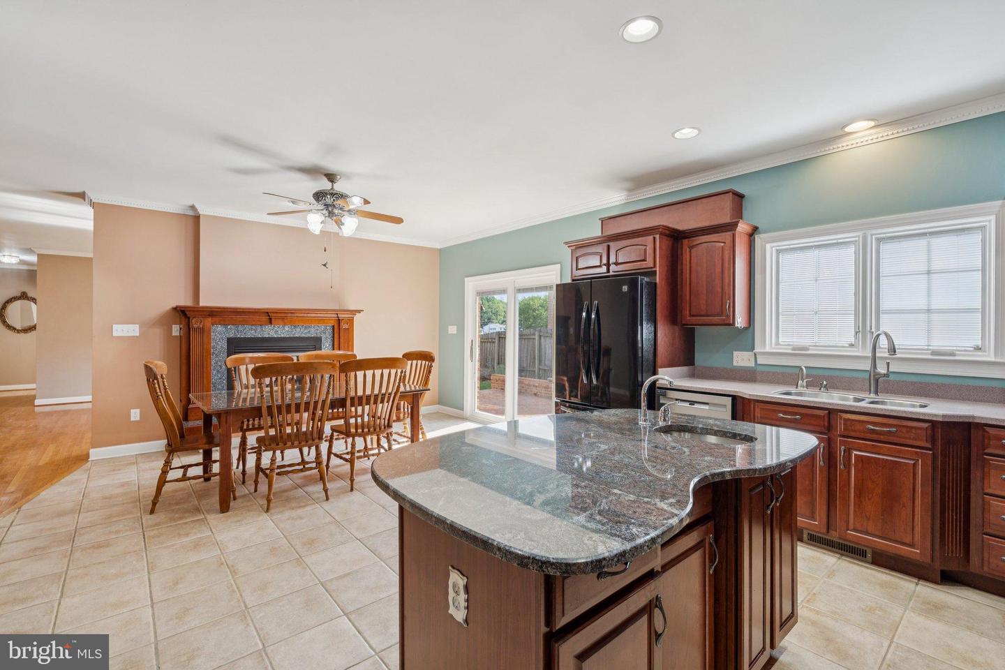 1205 CAROLINE ST, WINCHESTER, Virginia 22601, 4 Bedrooms Bedrooms, 14 Rooms Rooms,3 BathroomsBathrooms,Residential,For sale,1205 CAROLINE ST,VAWI2008834 MLS # VAWI2008834