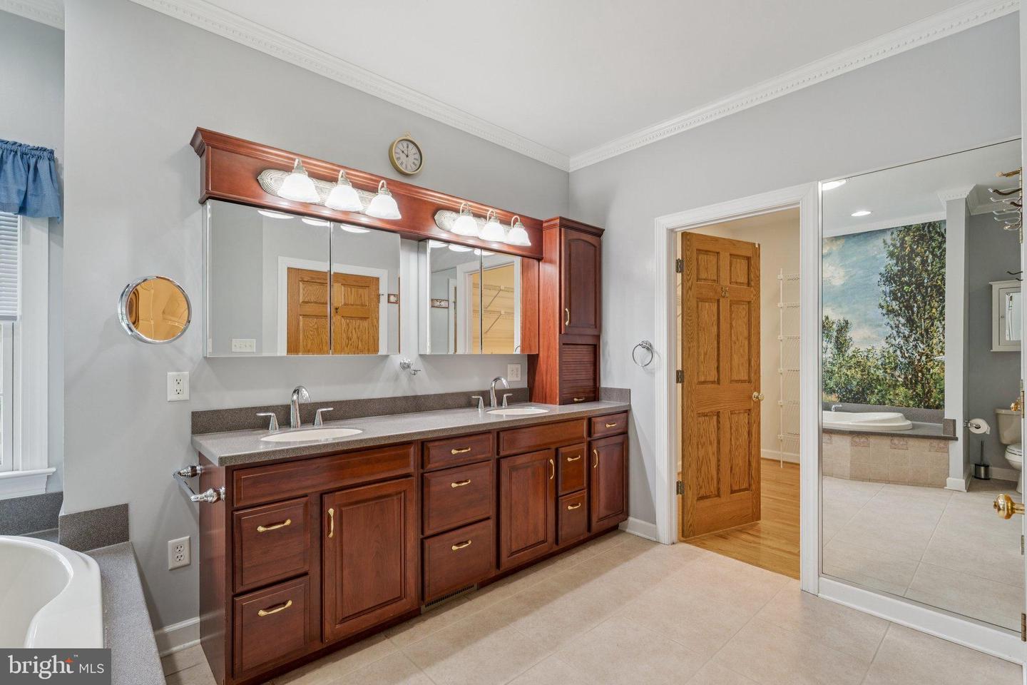 1205 CAROLINE ST, WINCHESTER, Virginia 22601, 4 Bedrooms Bedrooms, 14 Rooms Rooms,3 BathroomsBathrooms,Residential,For sale,1205 CAROLINE ST,VAWI2008834 MLS # VAWI2008834