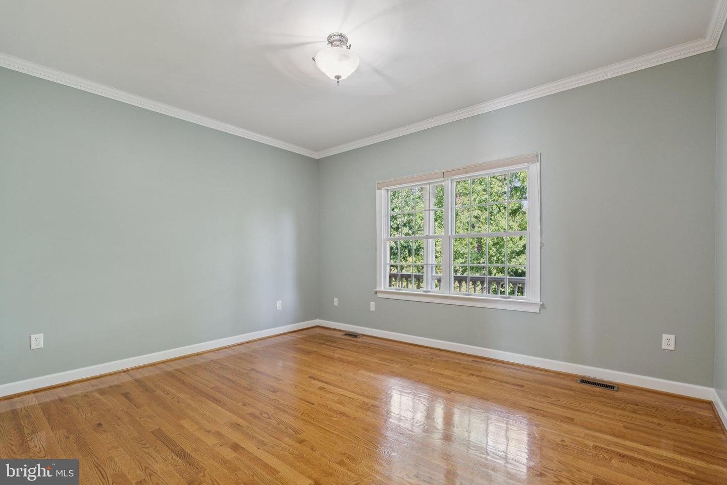 1205 CAROLINE ST, WINCHESTER, Virginia 22601, 4 Bedrooms Bedrooms, 14 Rooms Rooms,3 BathroomsBathrooms,Residential,For sale,1205 CAROLINE ST,VAWI2008834 MLS # VAWI2008834