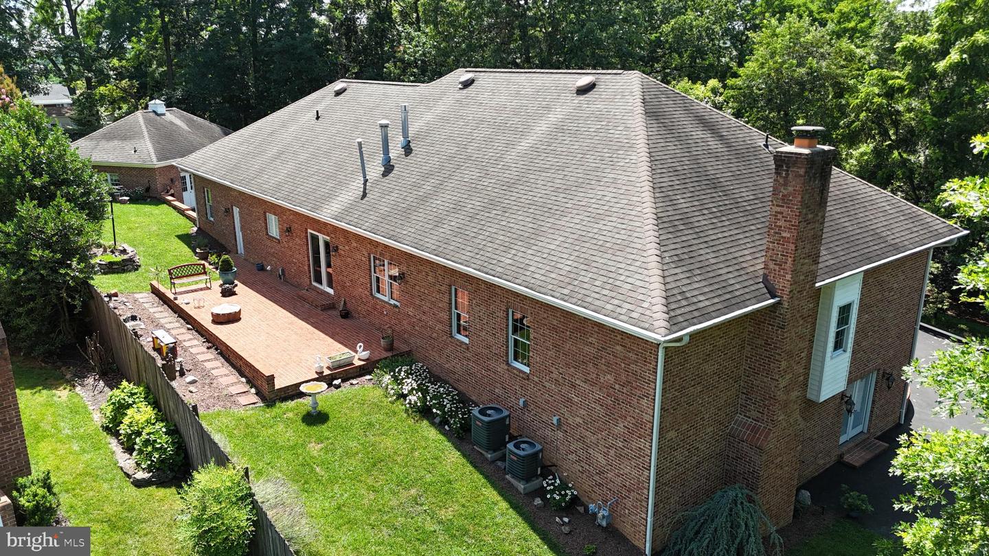 1205 CAROLINE ST, WINCHESTER, Virginia 22601, 4 Bedrooms Bedrooms, 14 Rooms Rooms,3 BathroomsBathrooms,Residential,For sale,1205 CAROLINE ST,VAWI2008834 MLS # VAWI2008834
