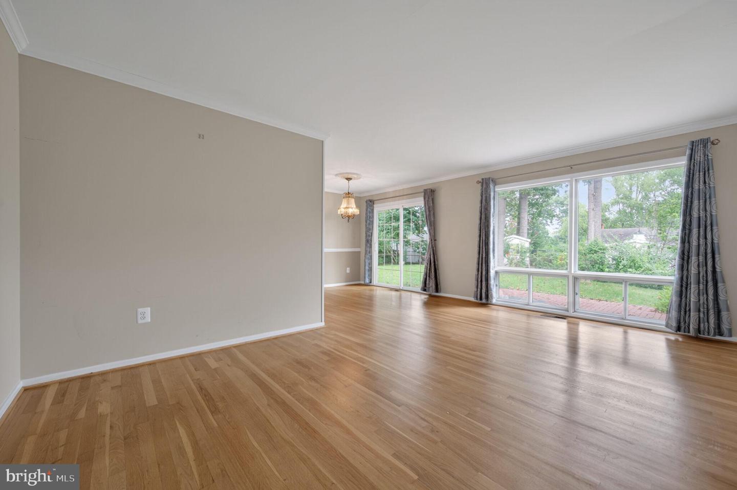 8202 GREELEY BLVD, SPRINGFIELD, Virginia 22152, 4 Bedrooms Bedrooms, ,2 BathroomsBathrooms,Residential,For sale,8202 GREELEY BLVD,VAFX2259042 MLS # VAFX2259042