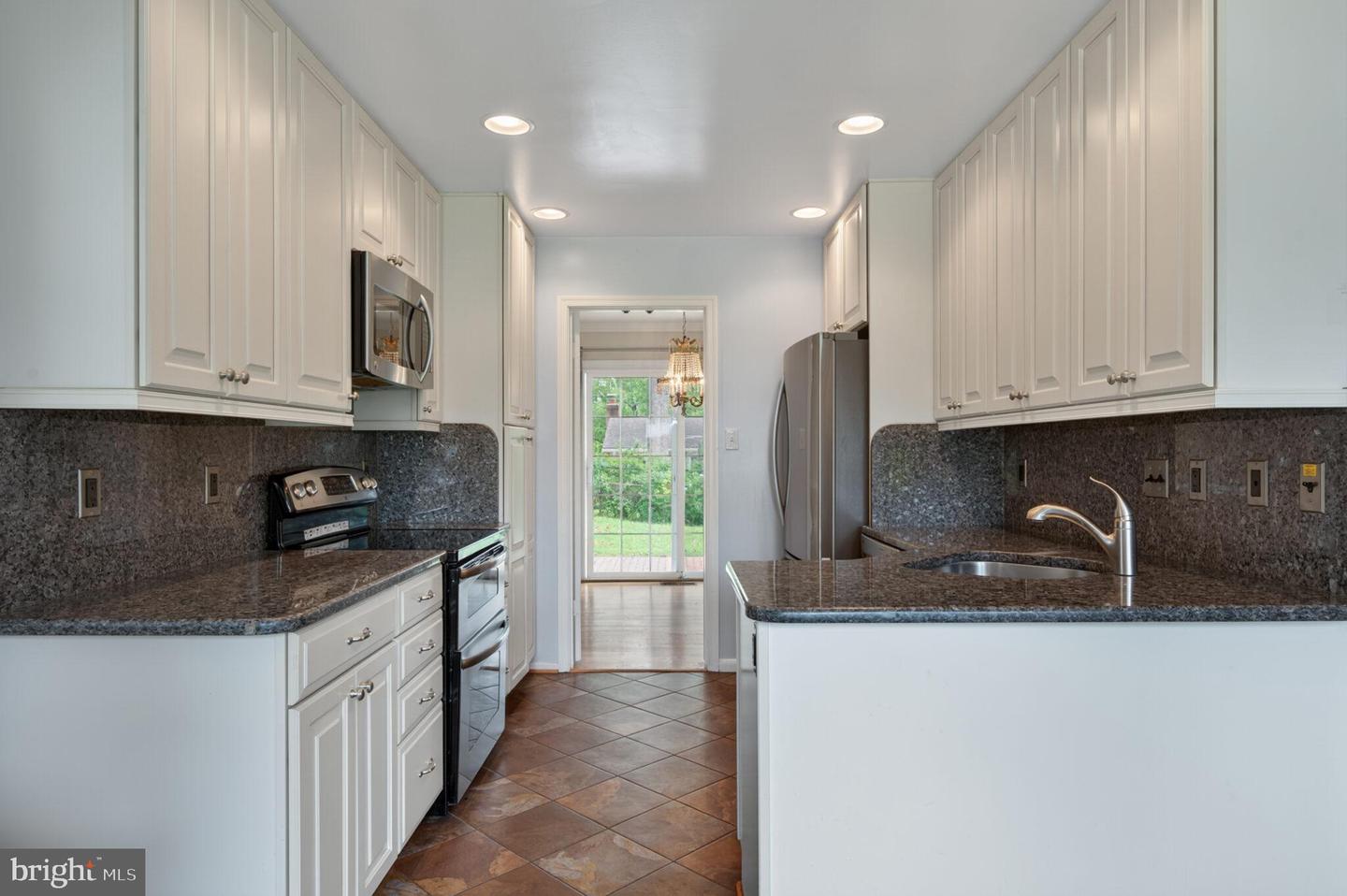 8202 GREELEY BLVD, SPRINGFIELD, Virginia 22152, 4 Bedrooms Bedrooms, ,2 BathroomsBathrooms,Residential,For sale,8202 GREELEY BLVD,VAFX2259042 MLS # VAFX2259042