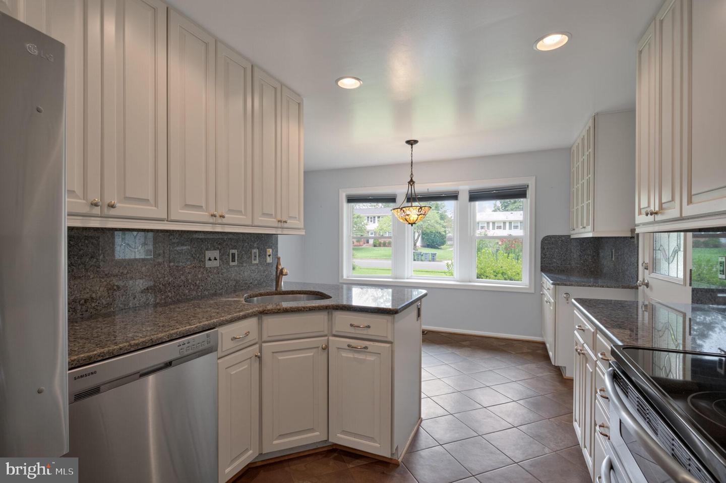 8202 GREELEY BLVD, SPRINGFIELD, Virginia 22152, 4 Bedrooms Bedrooms, ,2 BathroomsBathrooms,Residential,For sale,8202 GREELEY BLVD,VAFX2259042 MLS # VAFX2259042